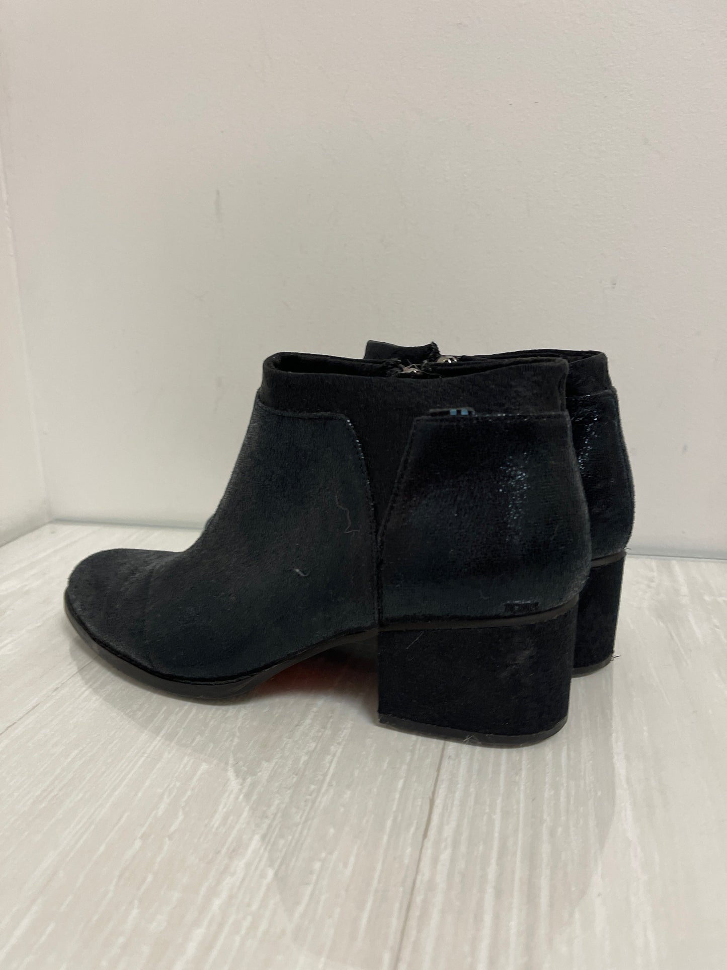 Boots Ankle Heels By Toms In Black, Size: 9