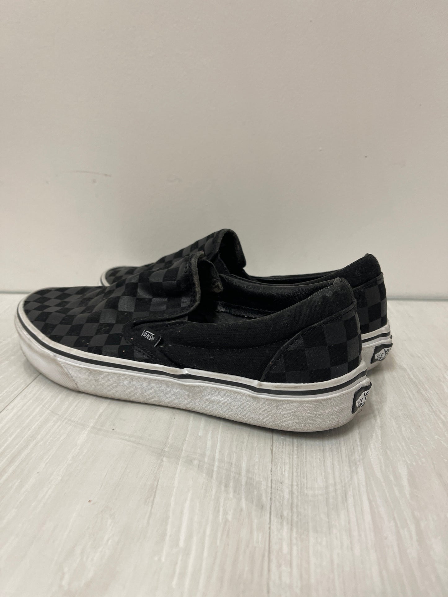 Shoes Sneakers By Vans In Black, Size: 11