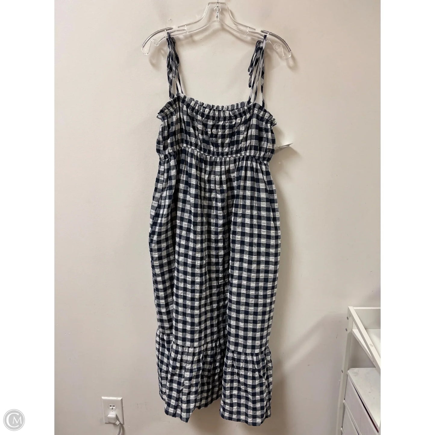 Dress Casual Maxi By Clothes Mentor In Chevron Pattern, Size: L