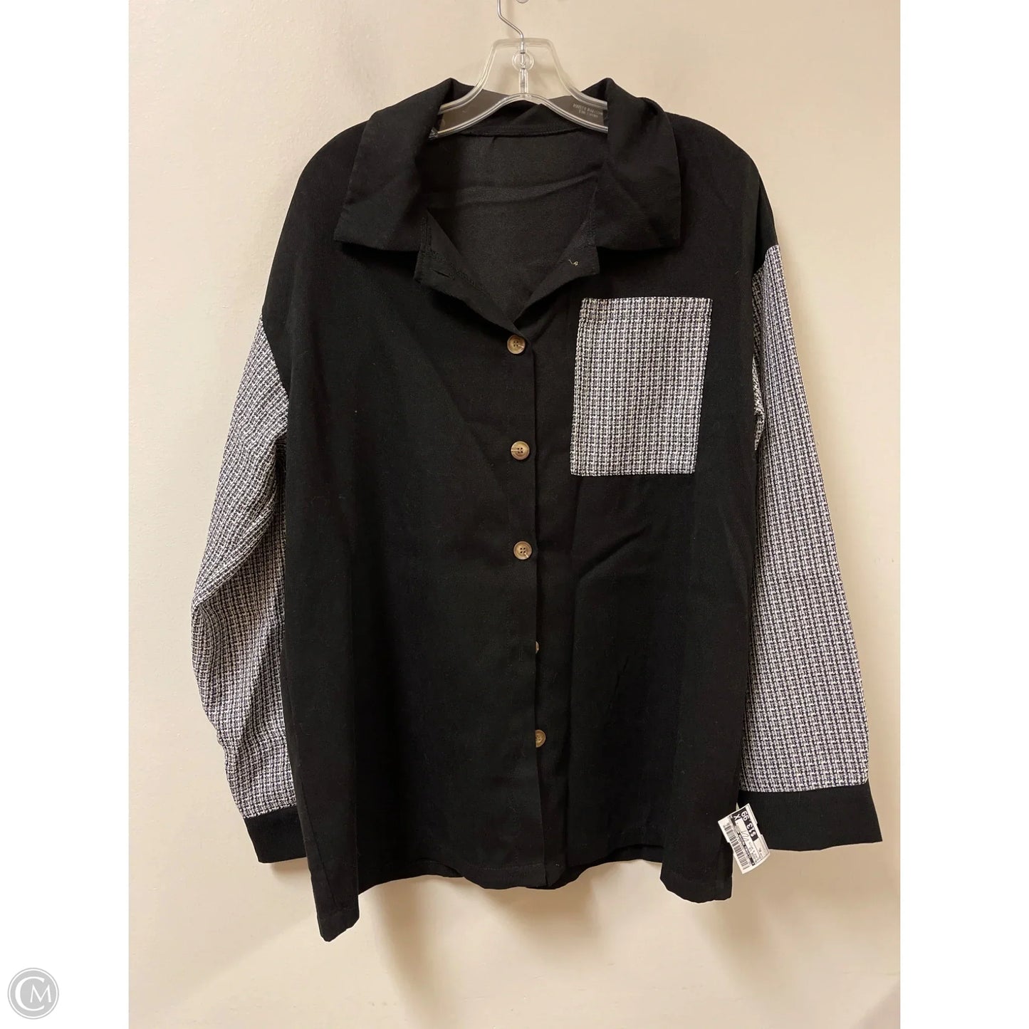 Blouse Long Sleeve By Clothes Mentor In Black & White, Size: Xl