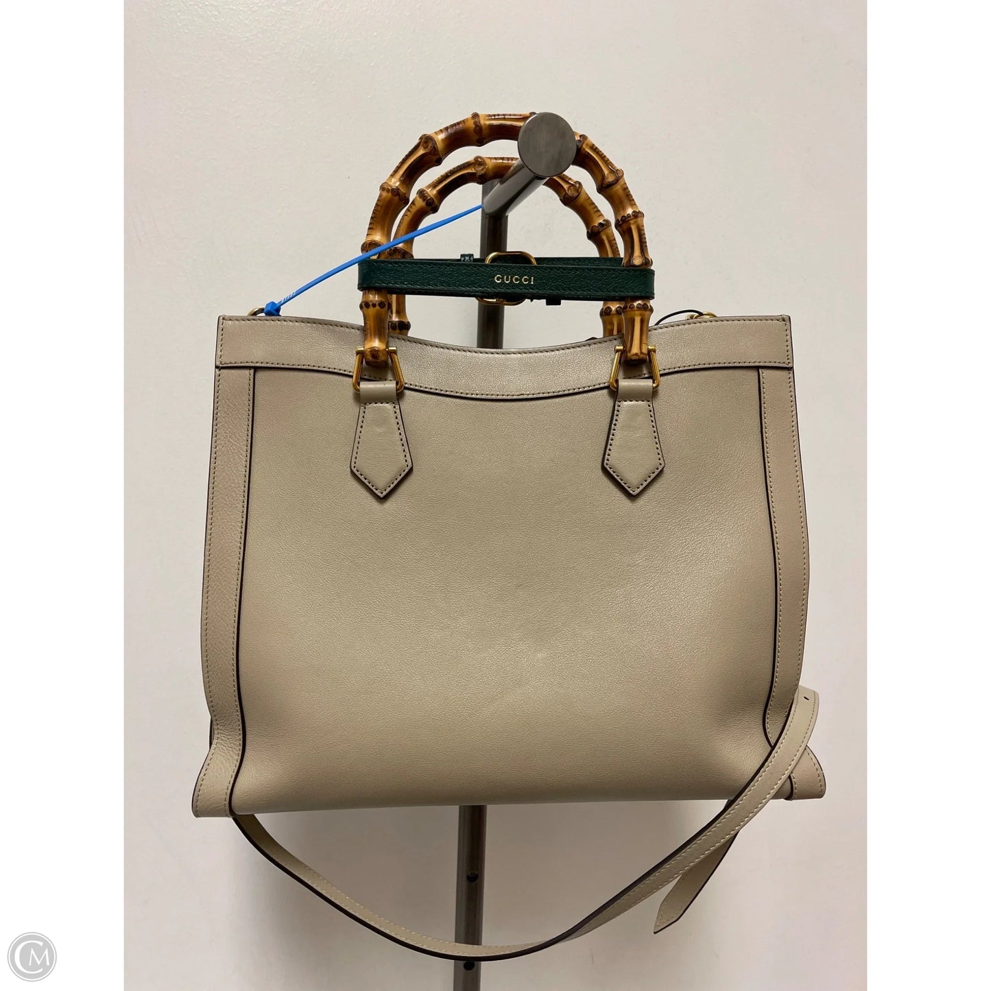 Handbag Luxury Designer By Gucci, Size: Large