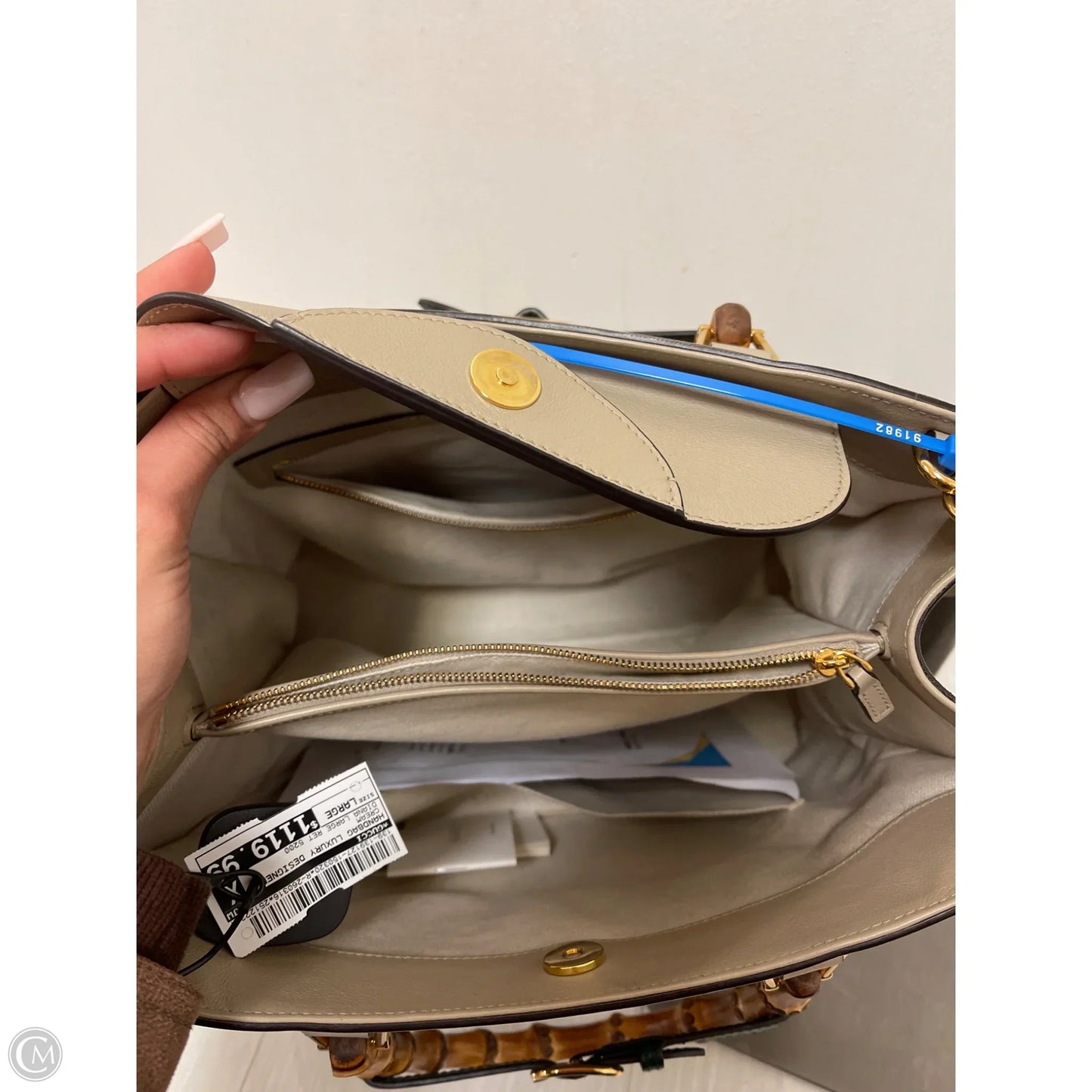 Handbag Luxury Designer By Gucci, Size: Large