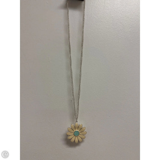Necklace Charm By Clothes Mentor