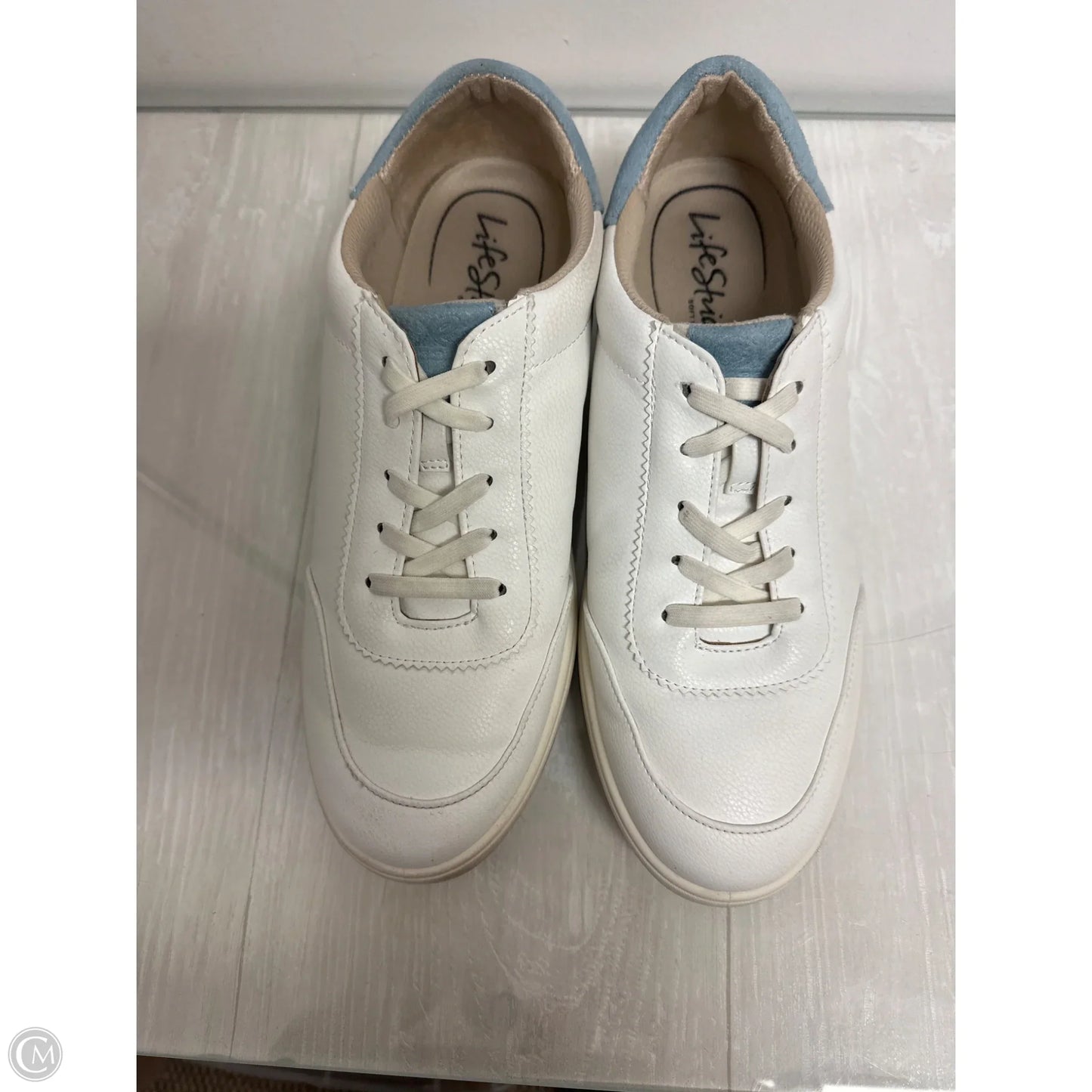 Shoes Sneakers By Life Stride In White, Size: 9.5
