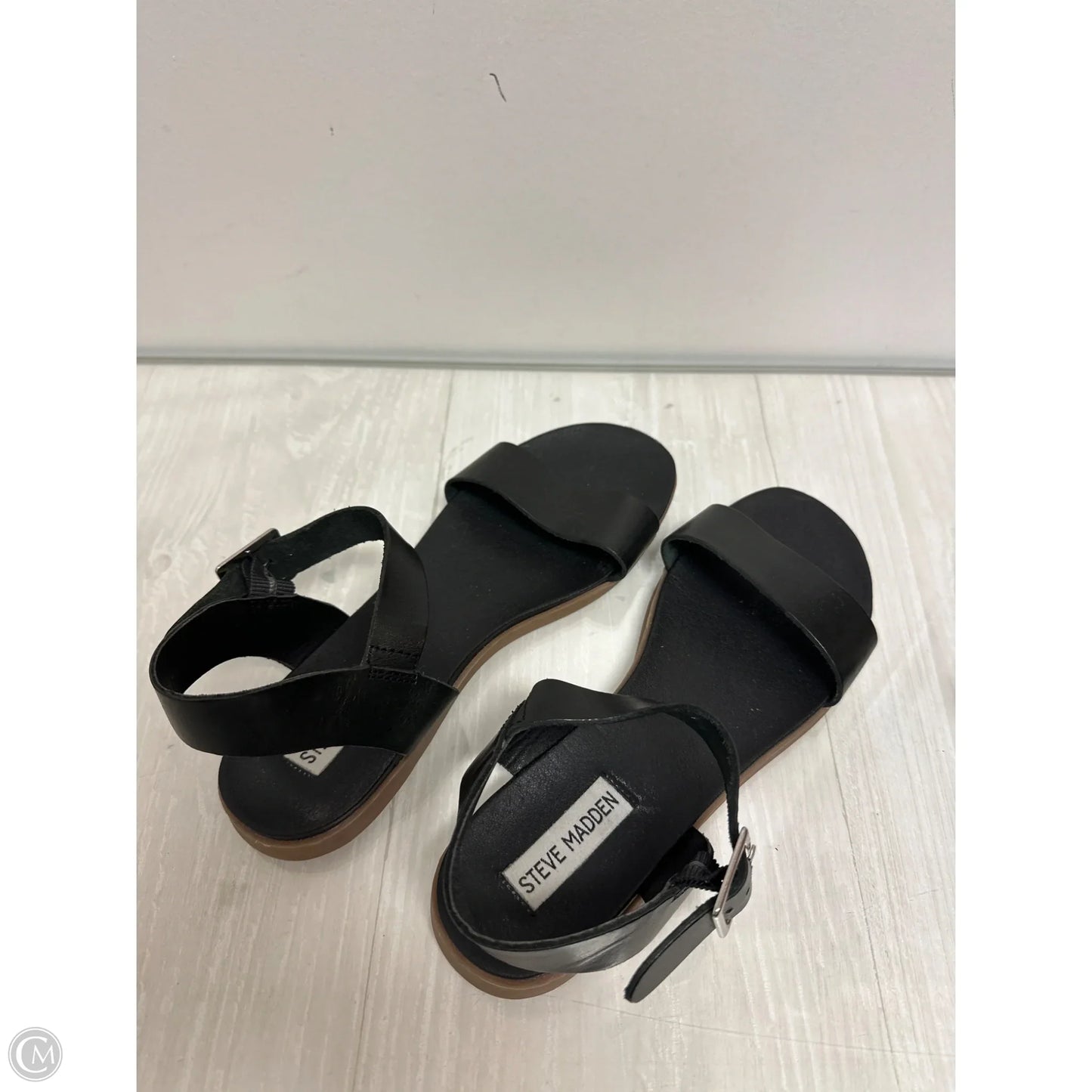 Sandals Flats By Steve Madden In Black, Size: 7