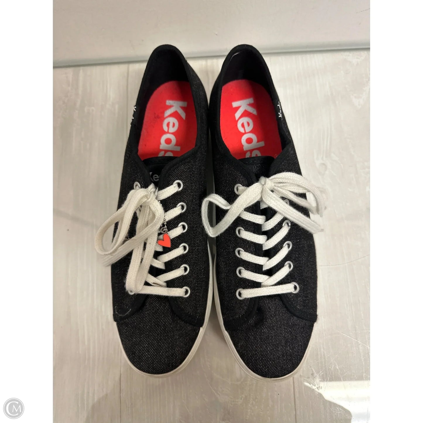 Shoes Sneakers By Keds In Black, Size: 11