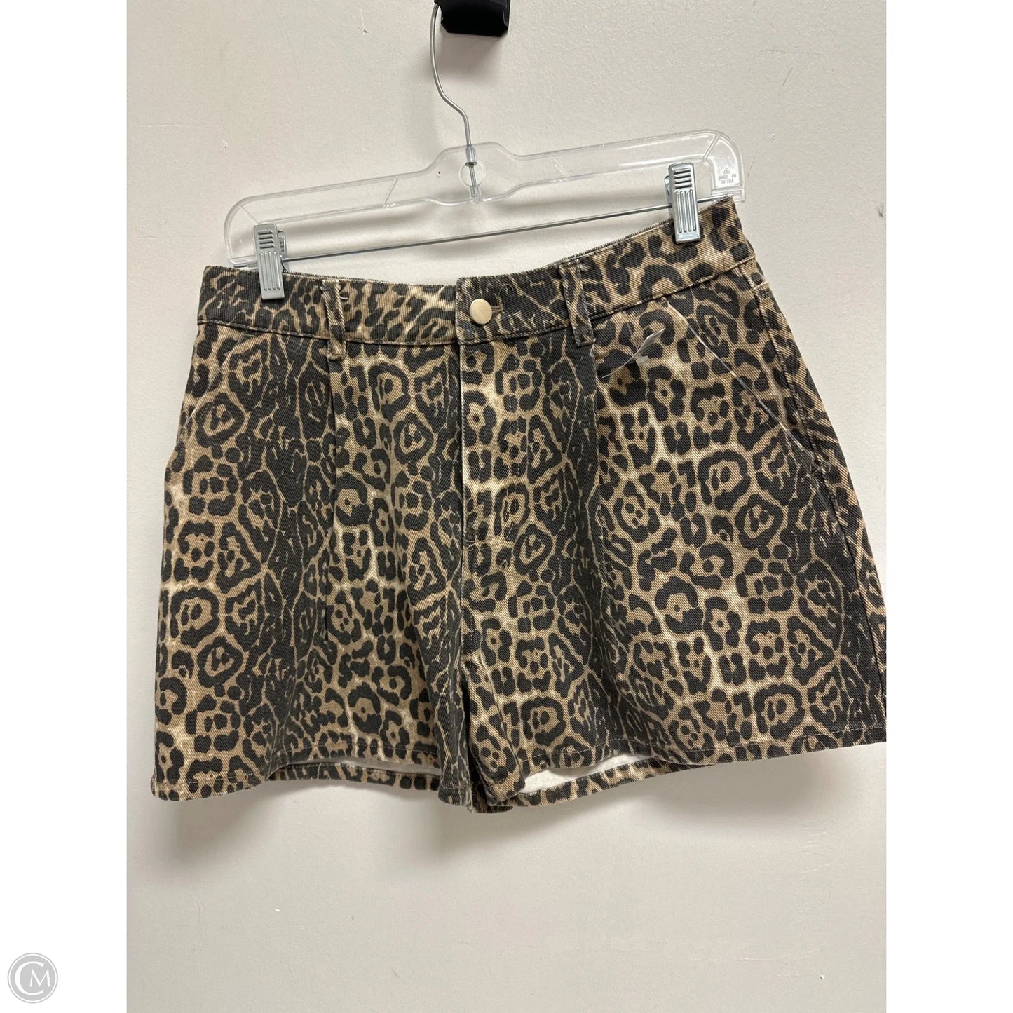 Shorts By Clothes Mentor In Leopard Print, Size: 6