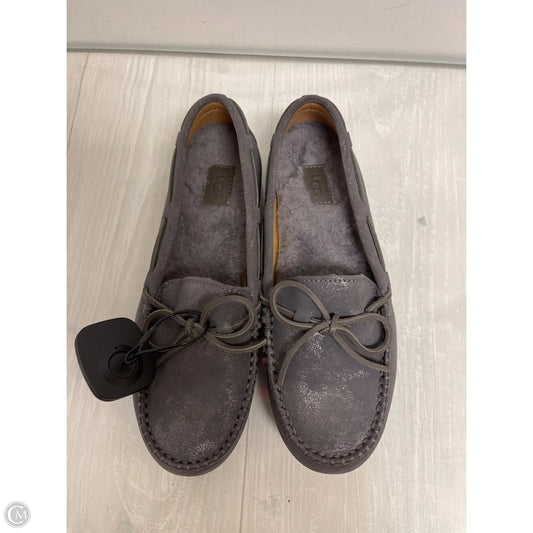 Shoes Designer By Ugg In Grey, Size: 7
