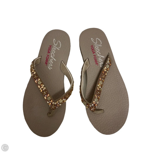 Sandals Flip Flops By Skechers In Silver, Size: 7