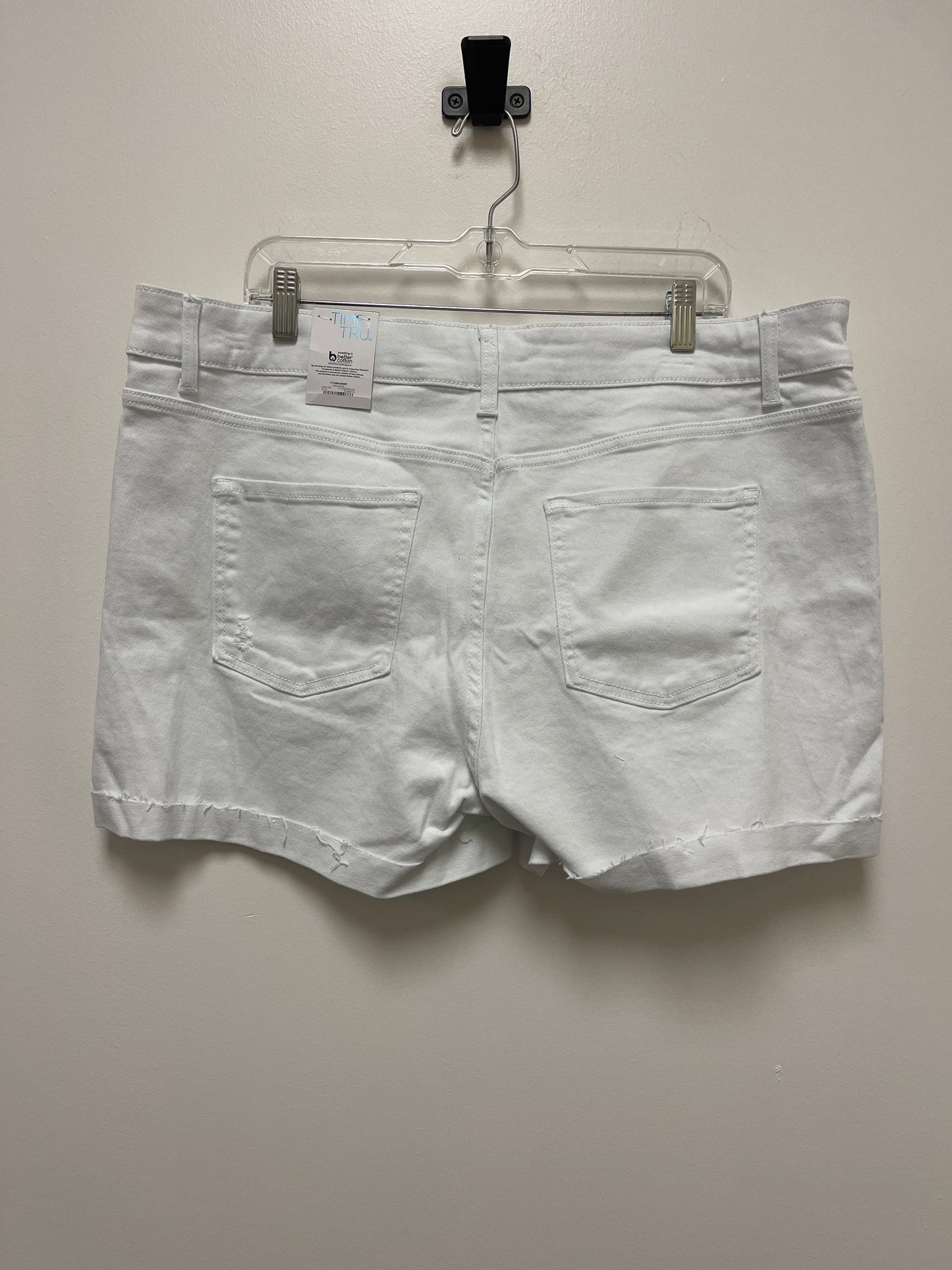 Shorts By Time And Tru  Size: 20