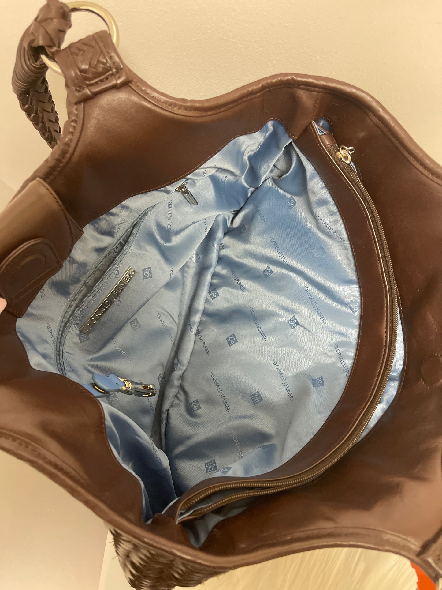 Handbag Designer By Donald Pliner  Size: Large