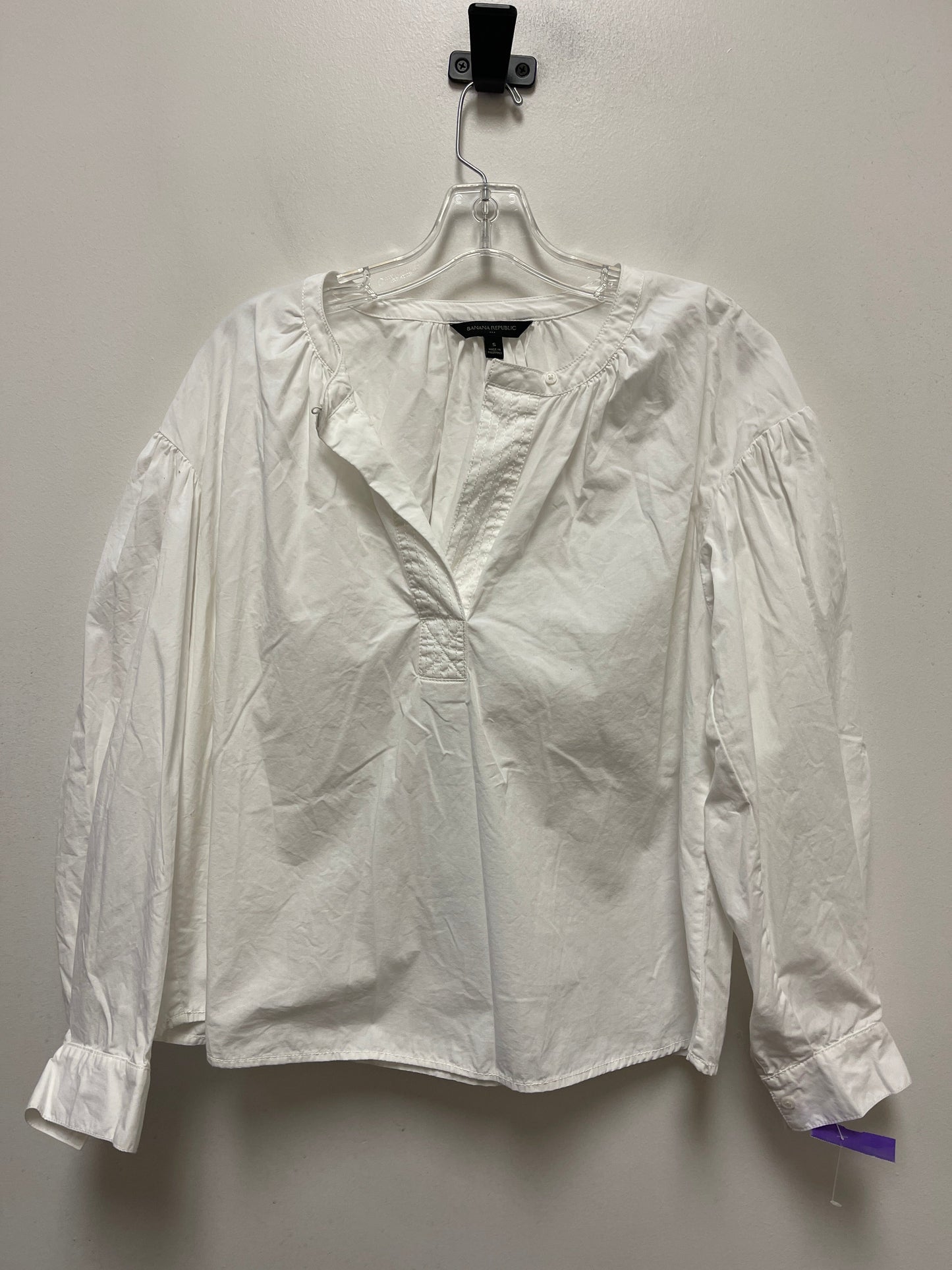 White Top Long Sleeve Banana Republic, Size S