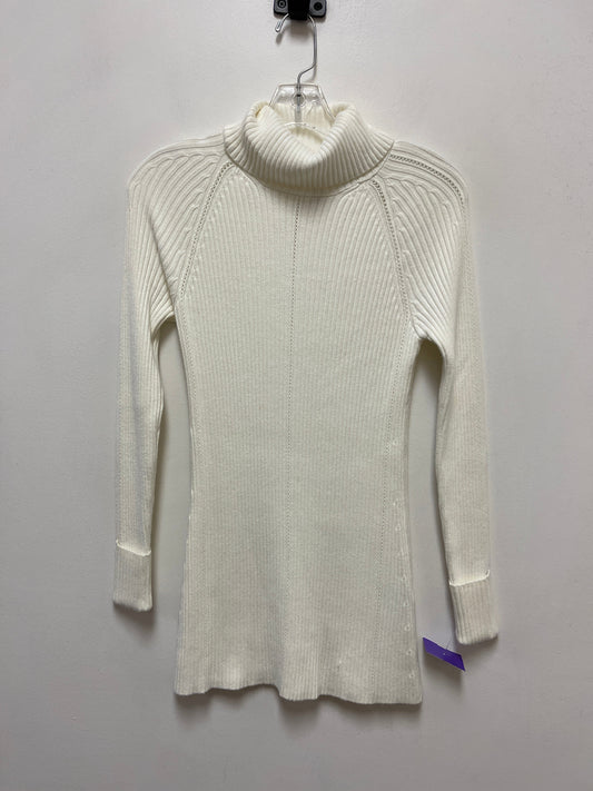 Sweater By White House Black Market In Cream, Size: S