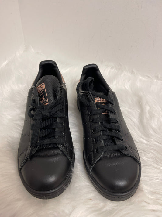 Black Shoes Sneakers Adidas, Size 8