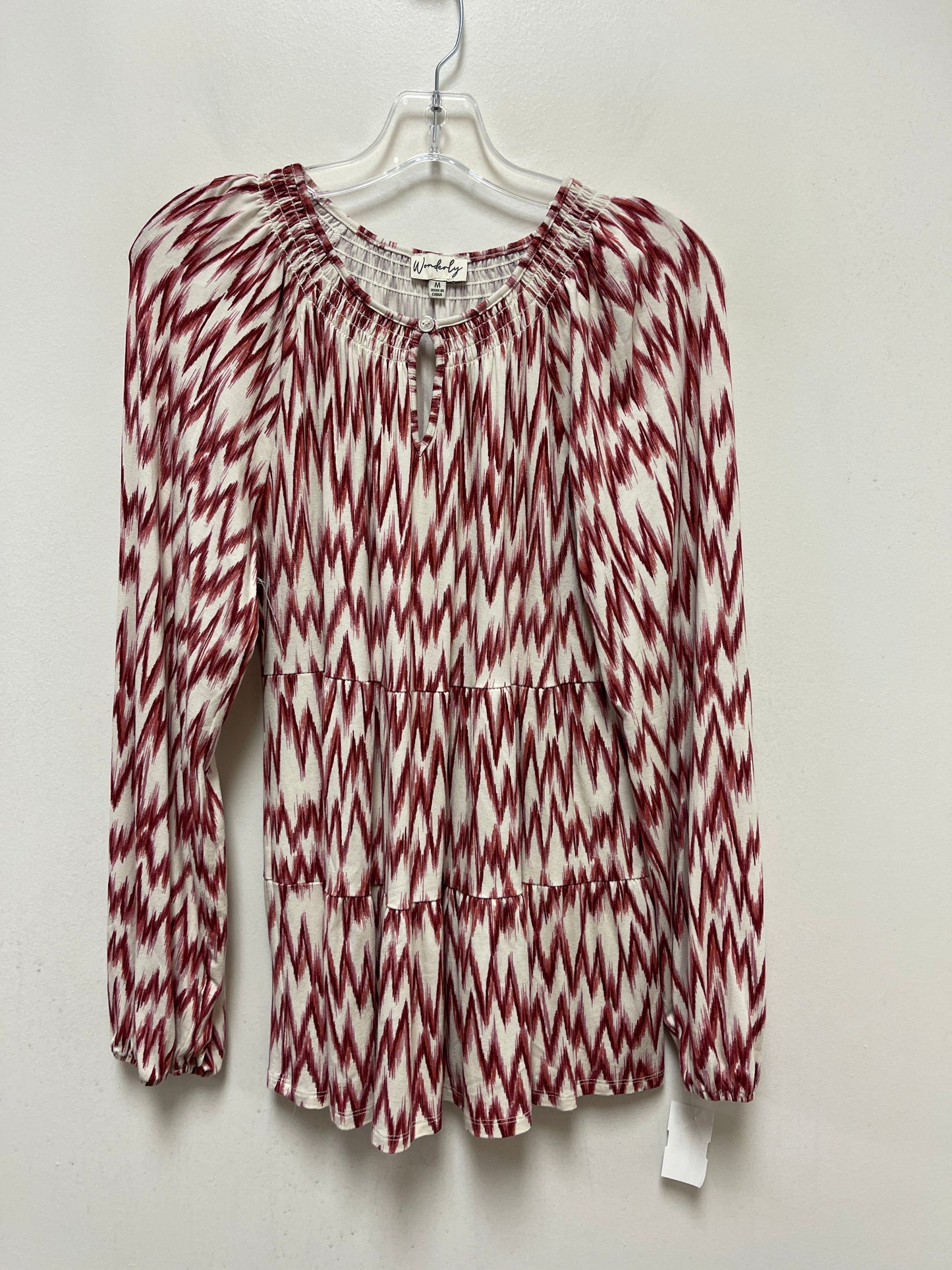 Red Top Long Sleeve Wonderly, Size M