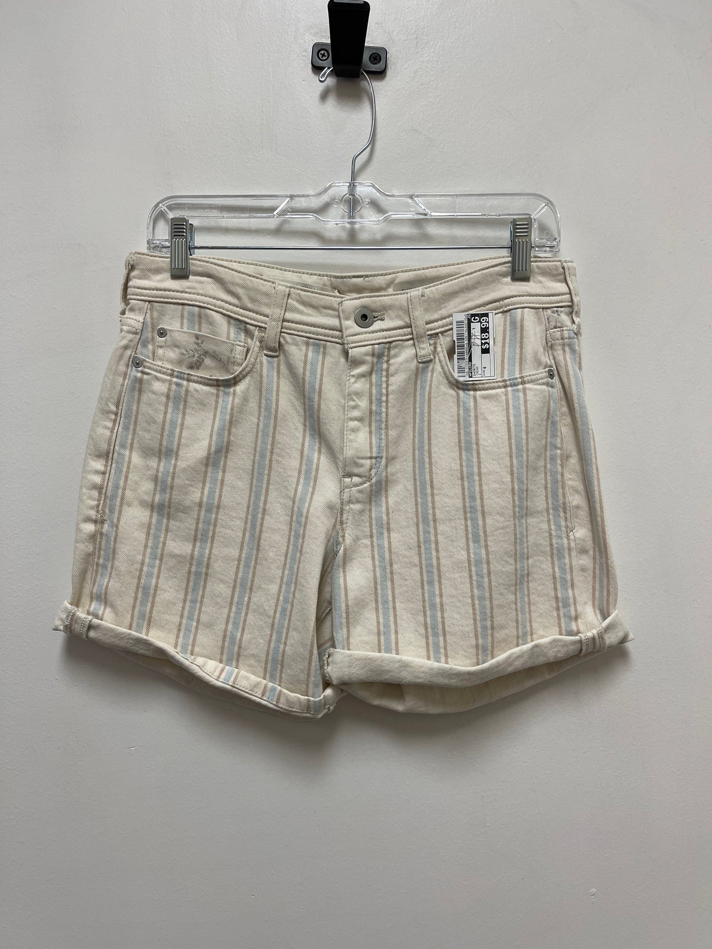 Cream Shorts Pilcro, Size 4