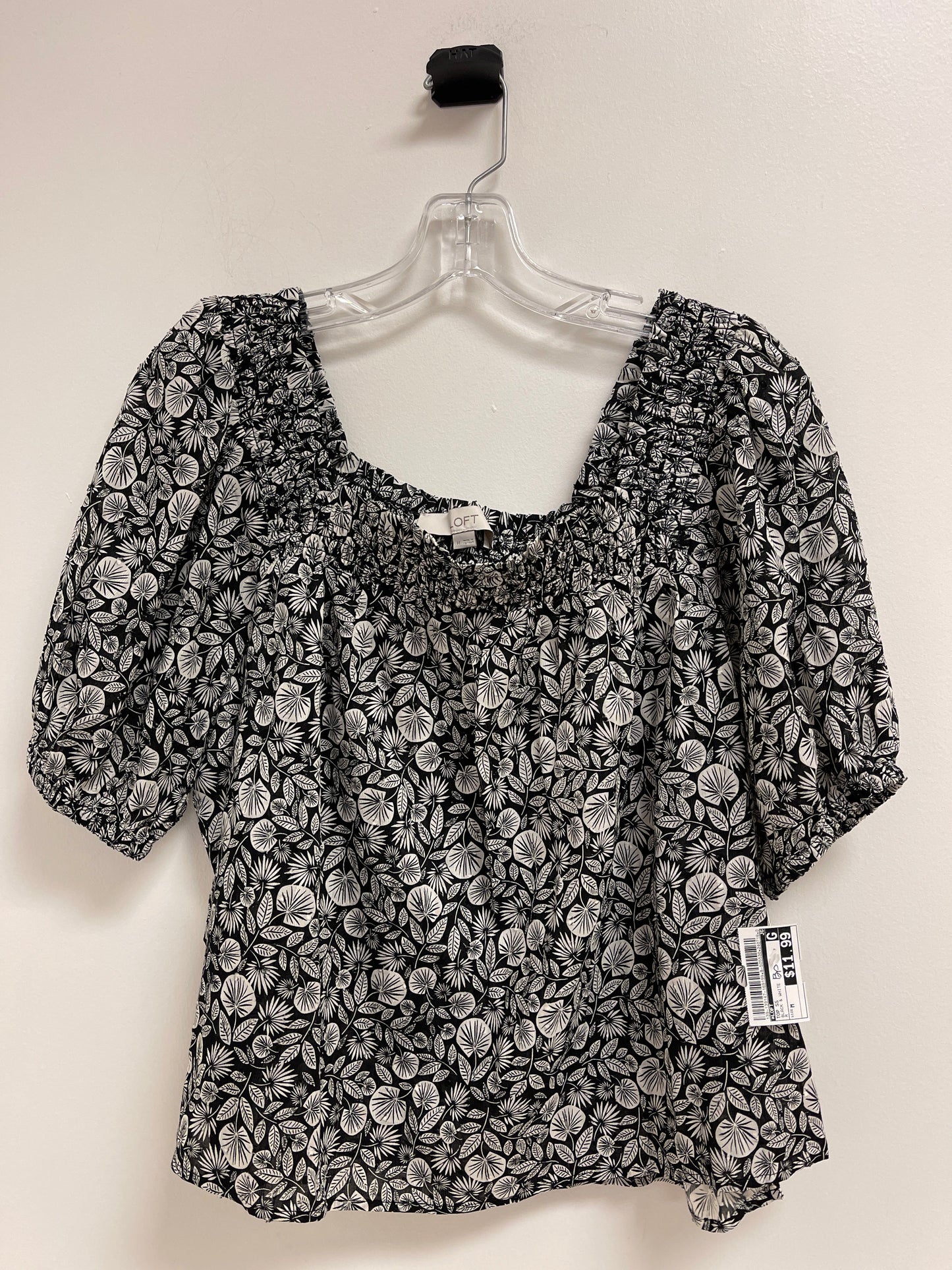 Black & White Top Short Sleeve Loft, Size M