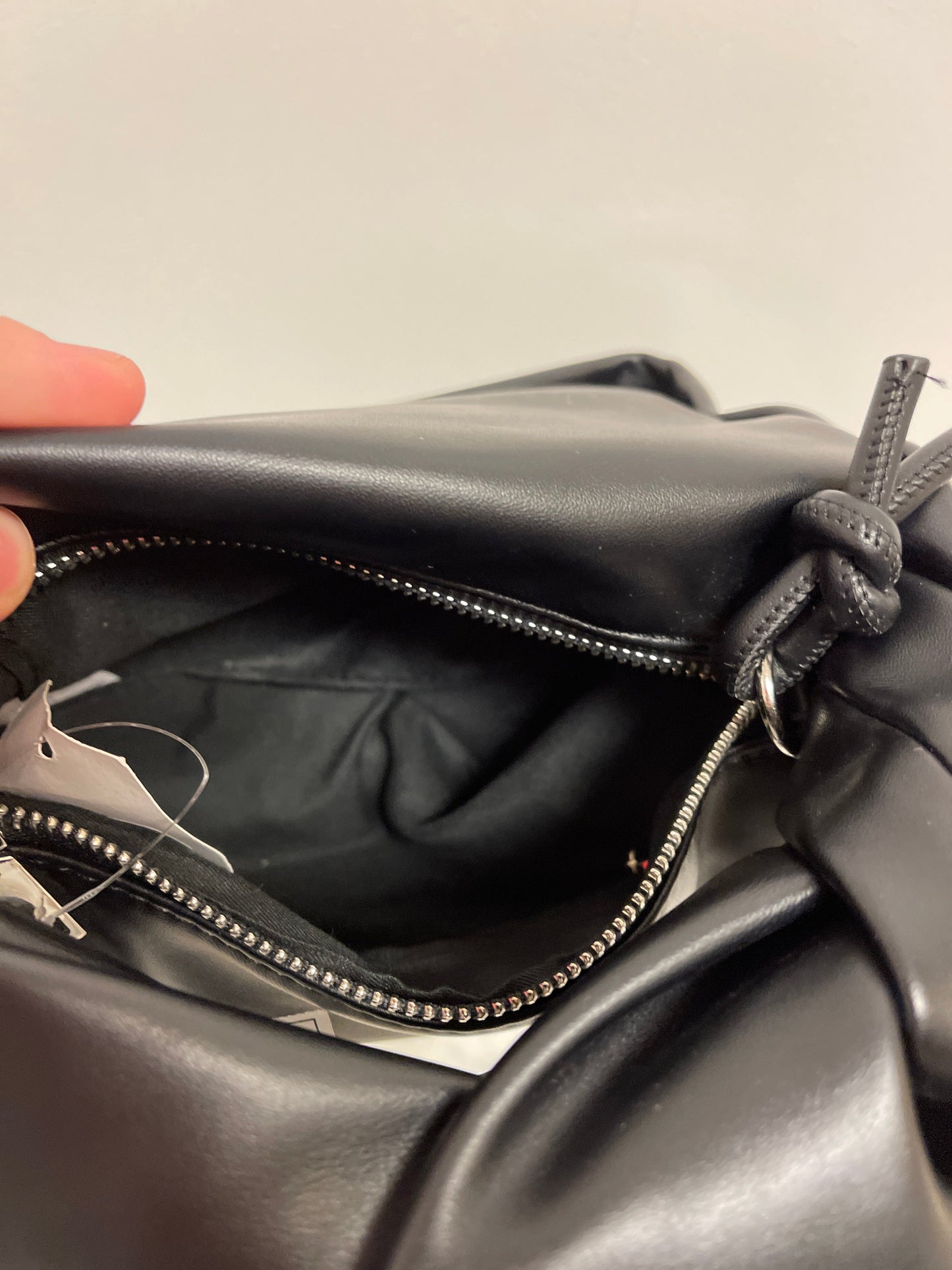 Handbag Clothes Mentor, Size Small