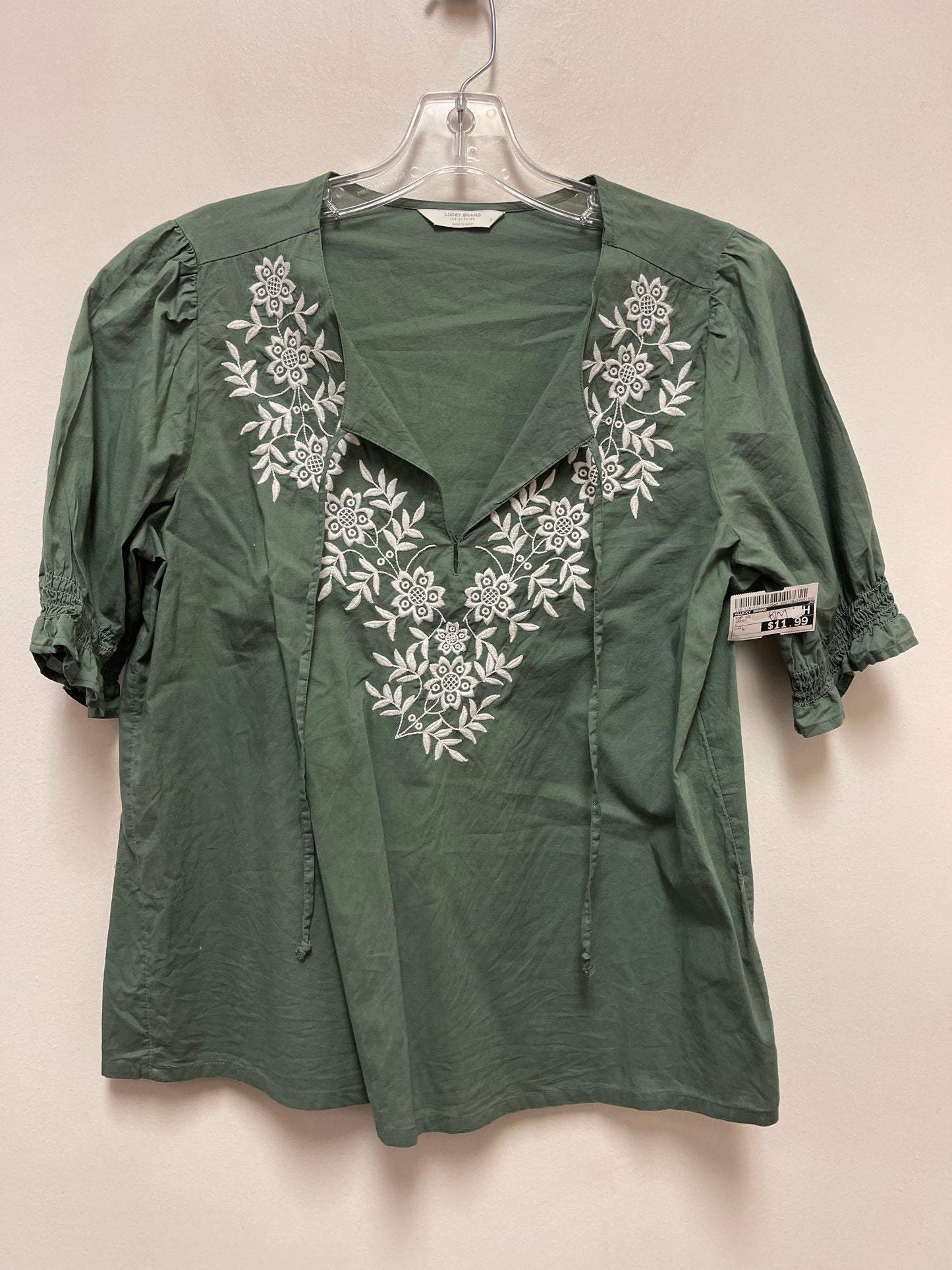 Top Short Sleeve By Lucky Brand In Green, Size: L