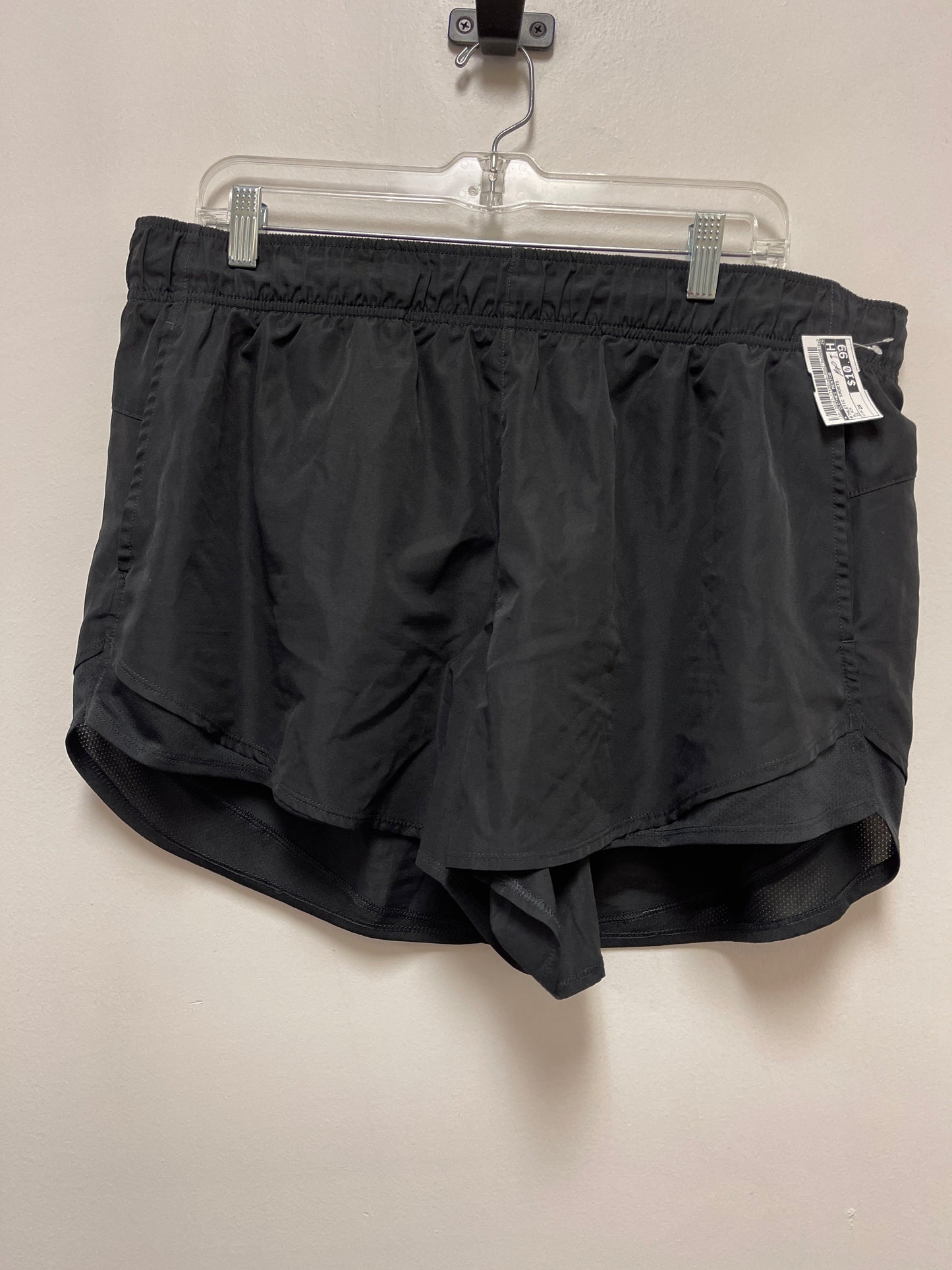 Athletic Shorts By Clothes Mentor In Black, Size: 2x