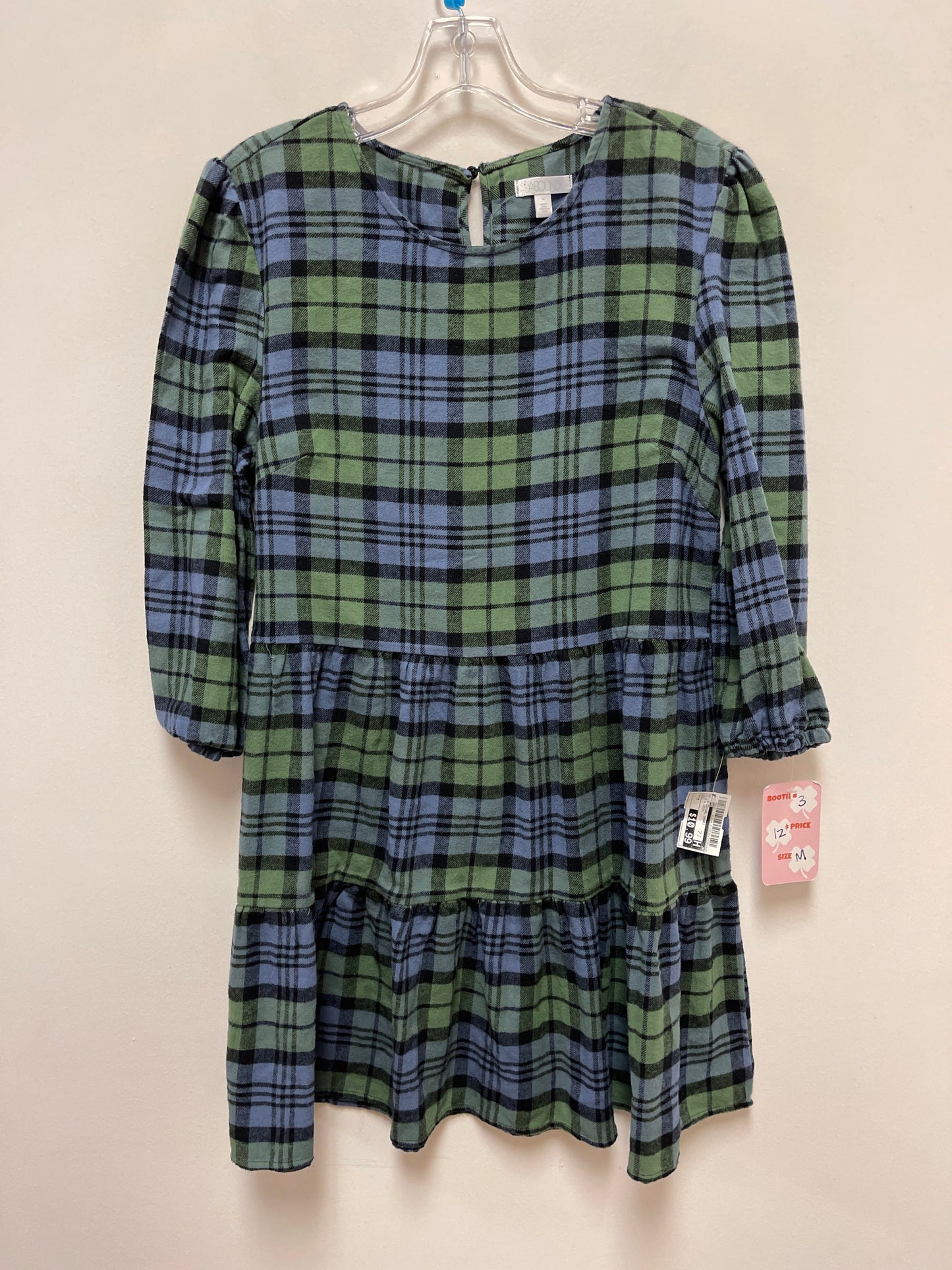 Dress Casual Short By Abound In Blue & Green, Size: M