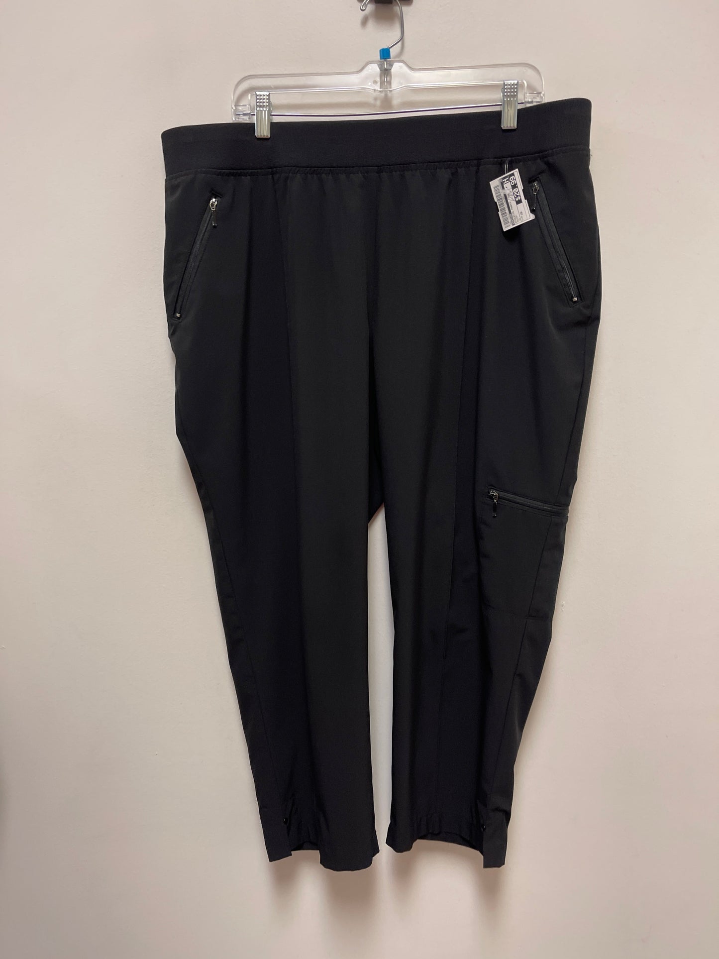 Athletic Pants By Chicos In Black, Size: 16