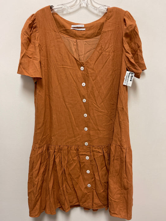 Dress Casual Short By Urban Outfitters In Orange, Size: M