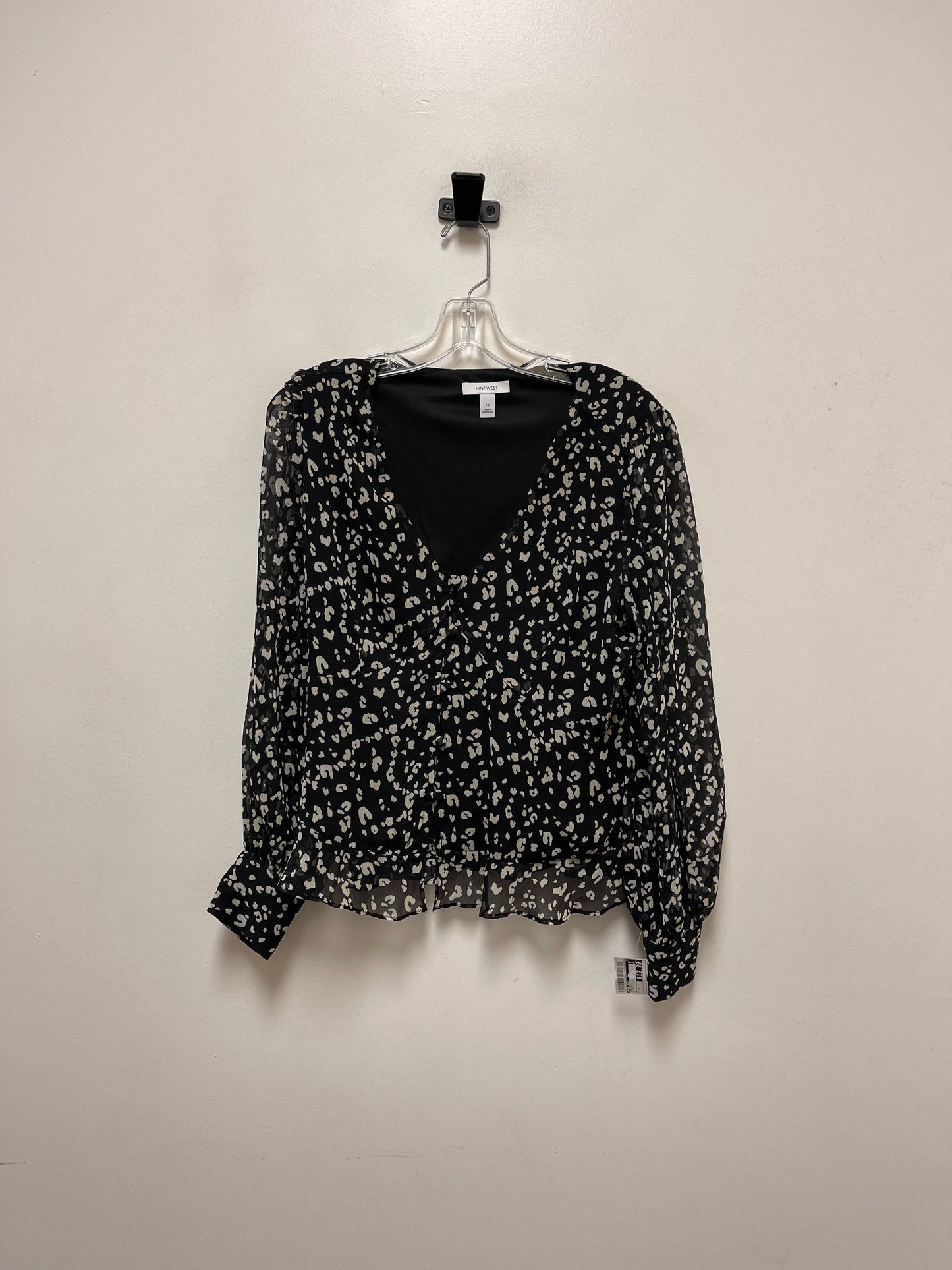 Top Long Sleeve By Nine West In Black, Size: M