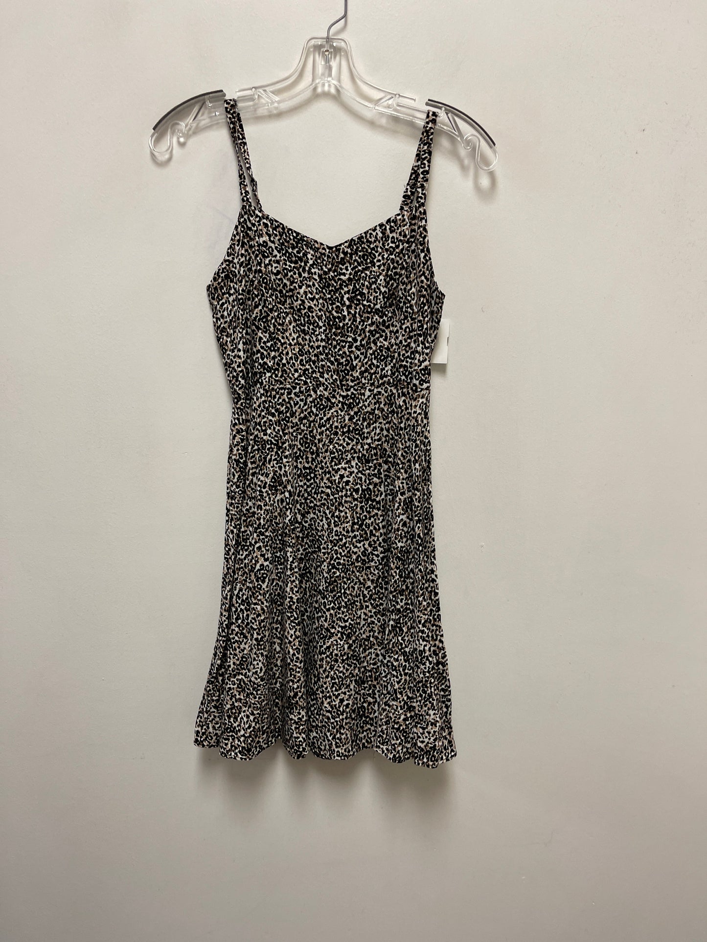 Dress Casual Short By Old Navy In Animal Print, Size: Xs