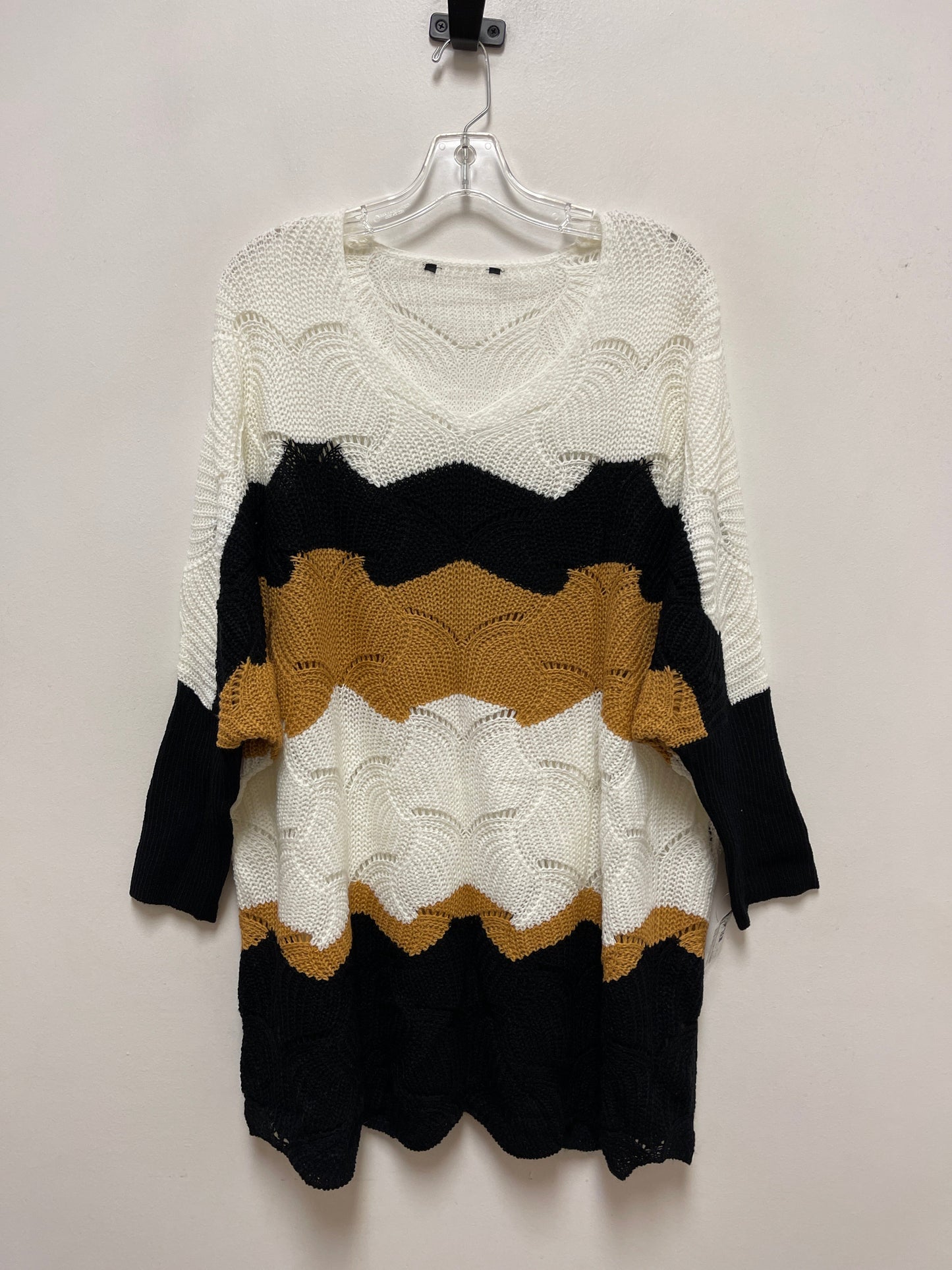 Sweater By Clothes Mentor In Black & Cream, Size: Xl