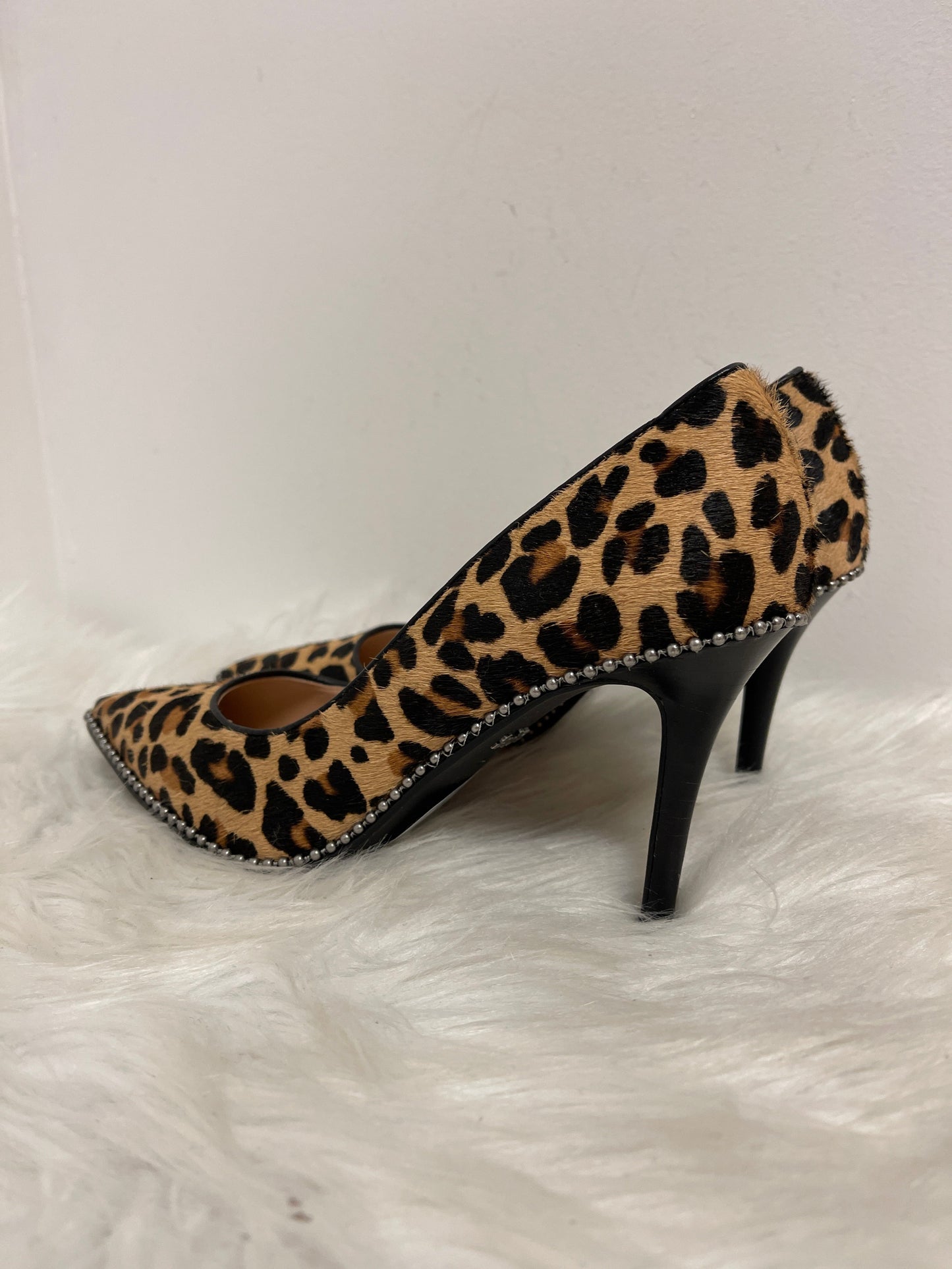 Shoes Designer By Coach In Animal Print, Size: 5