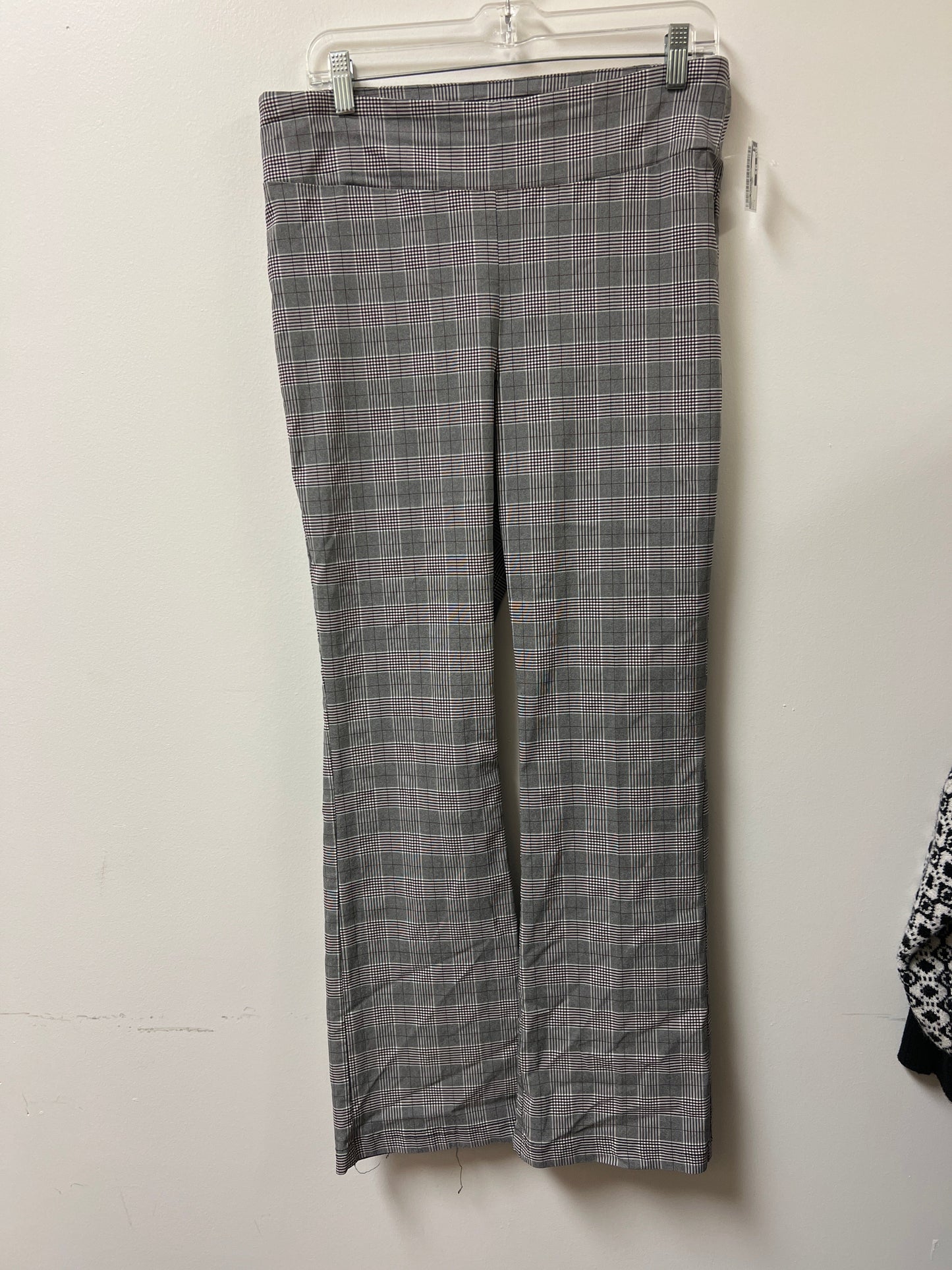 Pants Leggings By Soho Design Group In Grey, Size: L