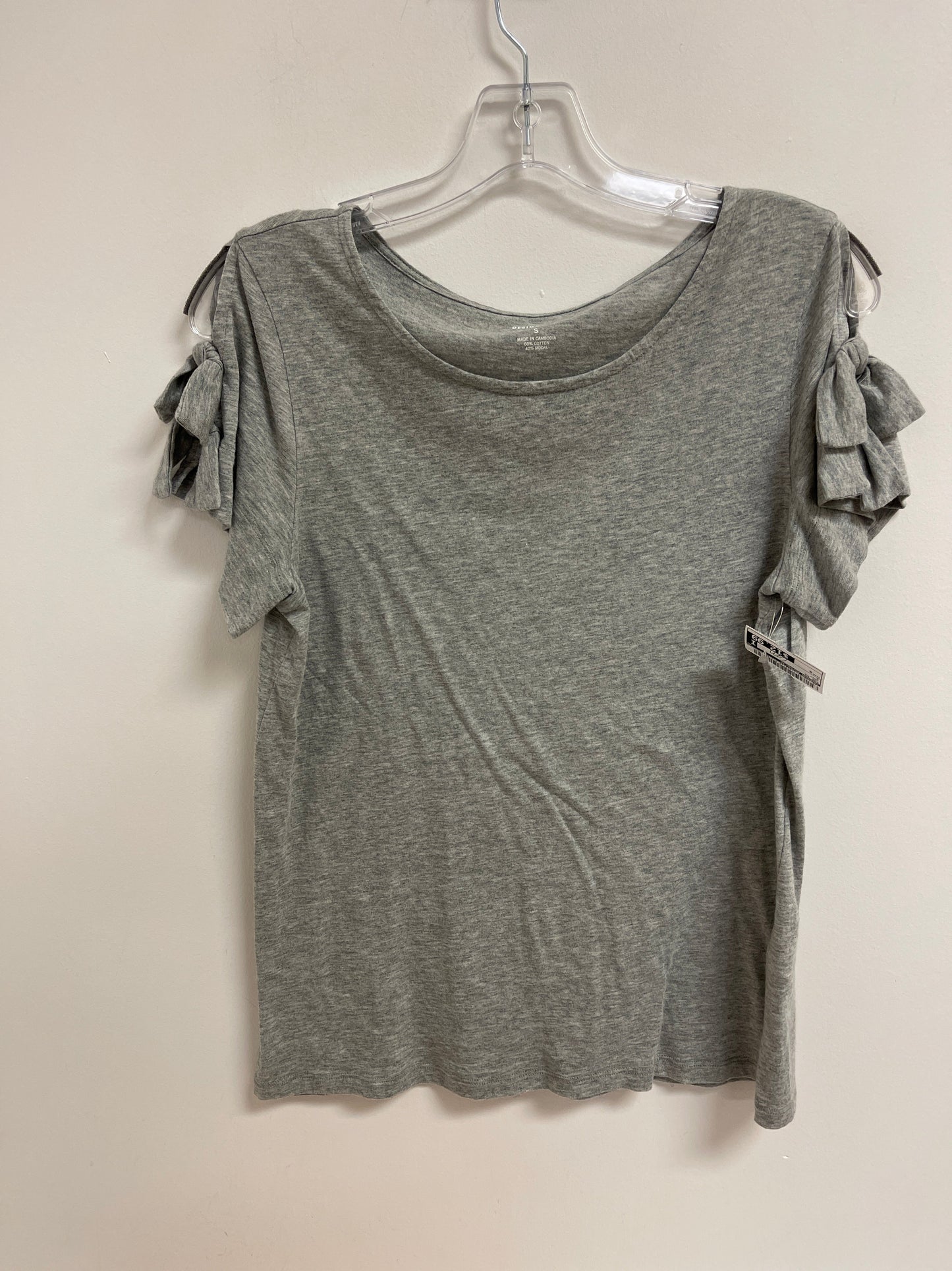 Top Short Sleeve By Banana Republic In Grey, Size: S