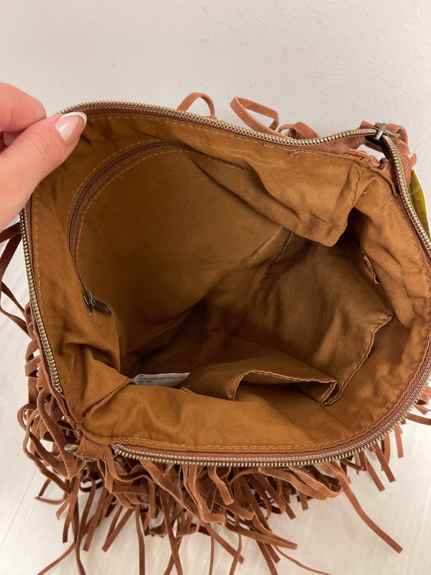 Handbag By Clothes Mentor, Size: Medium