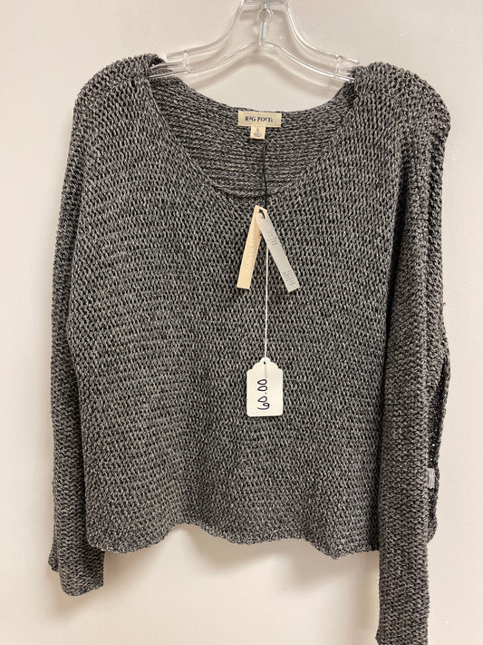 Sweater By Clothes Mentor In Grey, Size: S