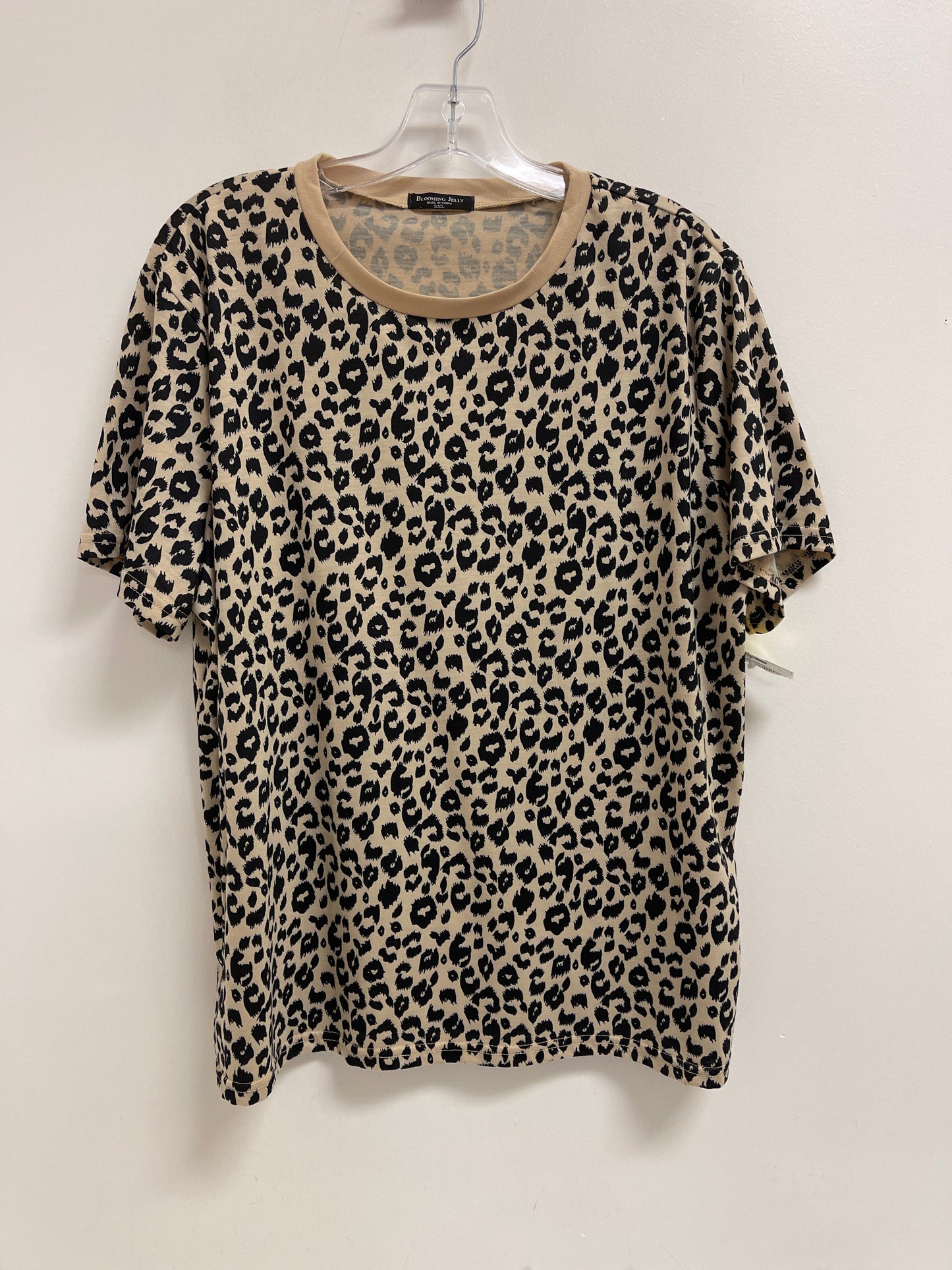 Top Short Sleeve By Clothes Mentor In Animal Print, Size: 2x