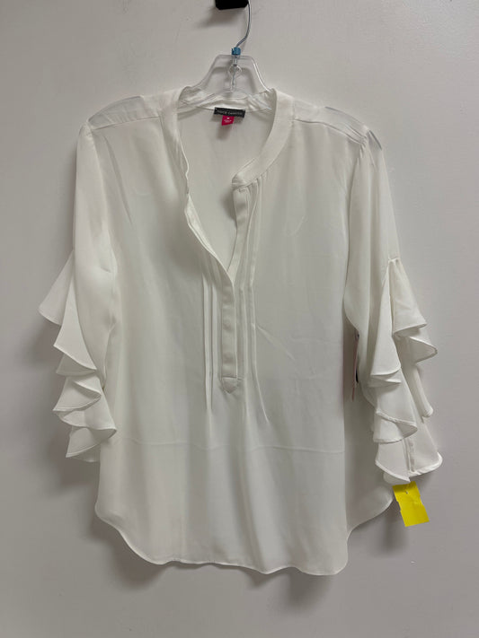 Top Short Sleeve By Vince Camuto In White, Size: M