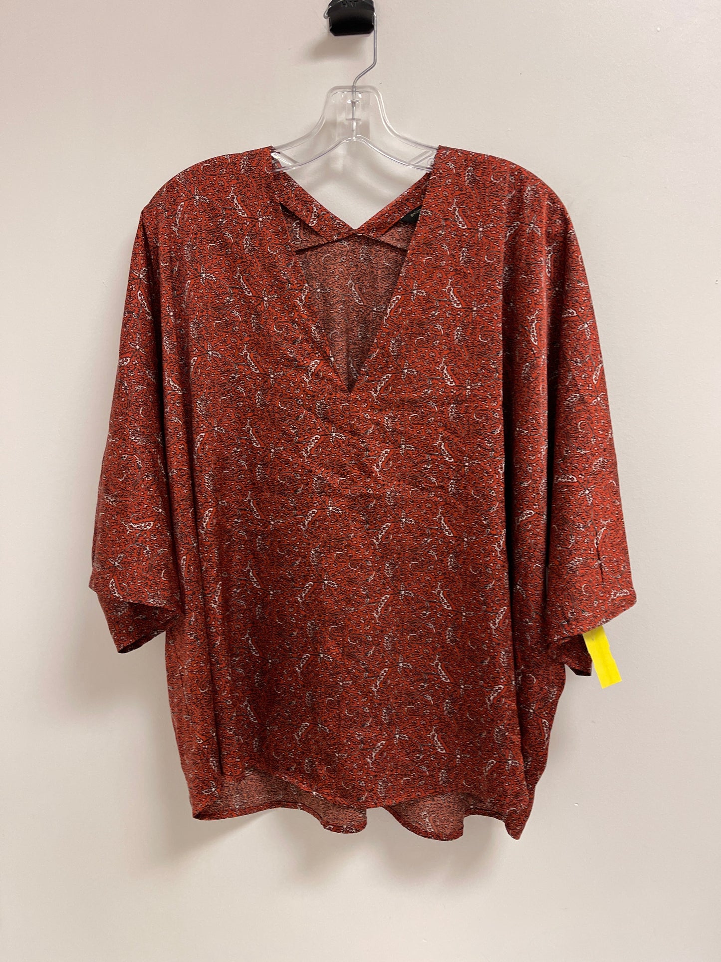 Top Short Sleeve By Banana Republic In Orange, Size: 2x