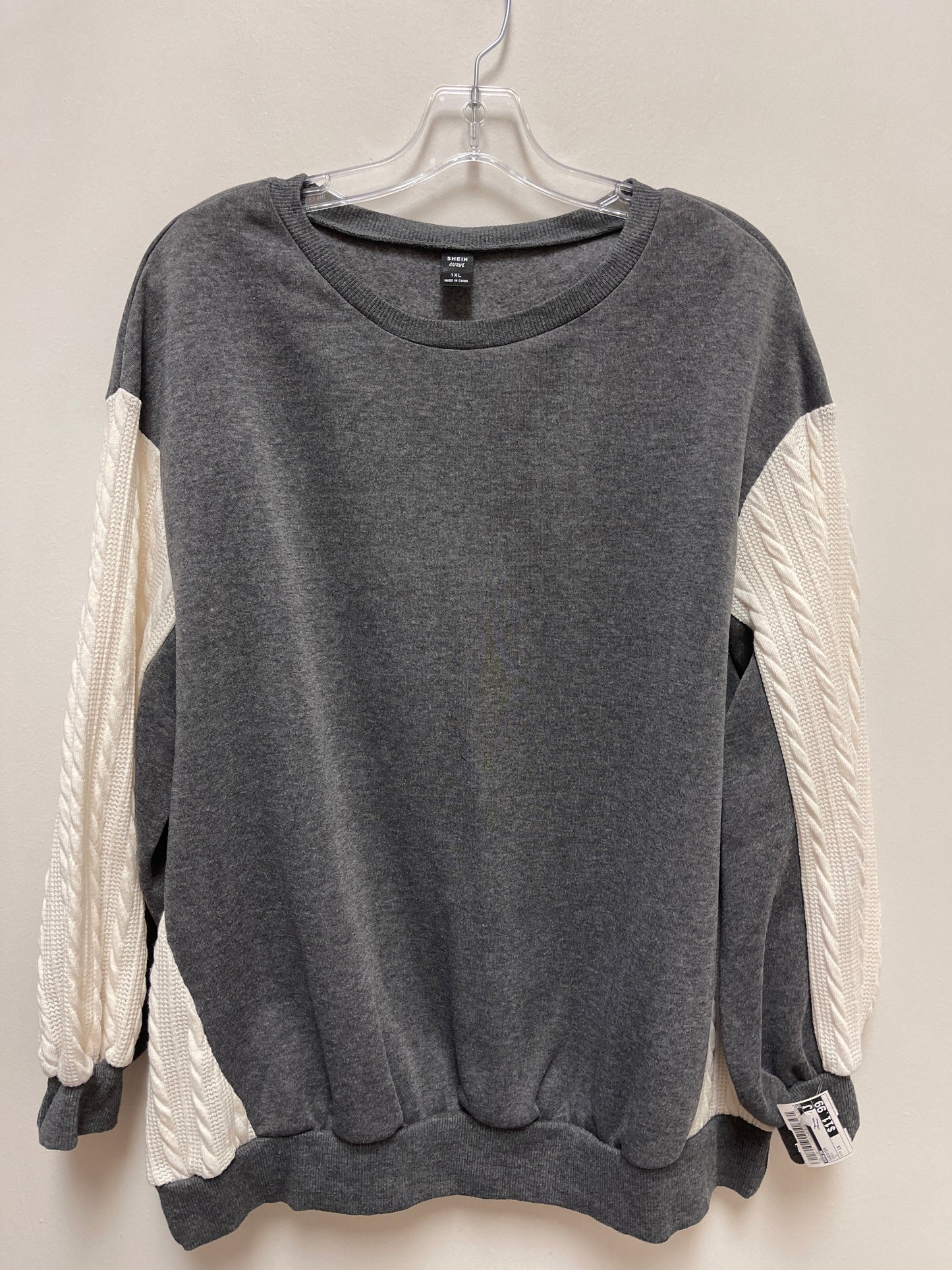 Sweater By Shein In Grey, Size: 1x