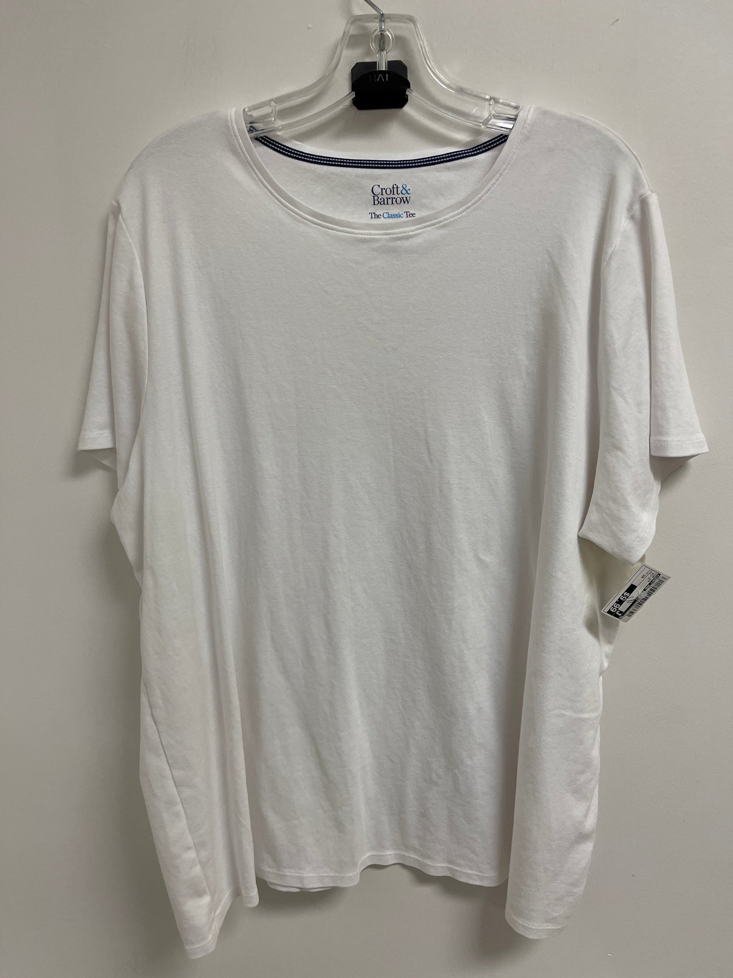 Top Short Sleeve By Croft And Barrow In White, Size: 3x