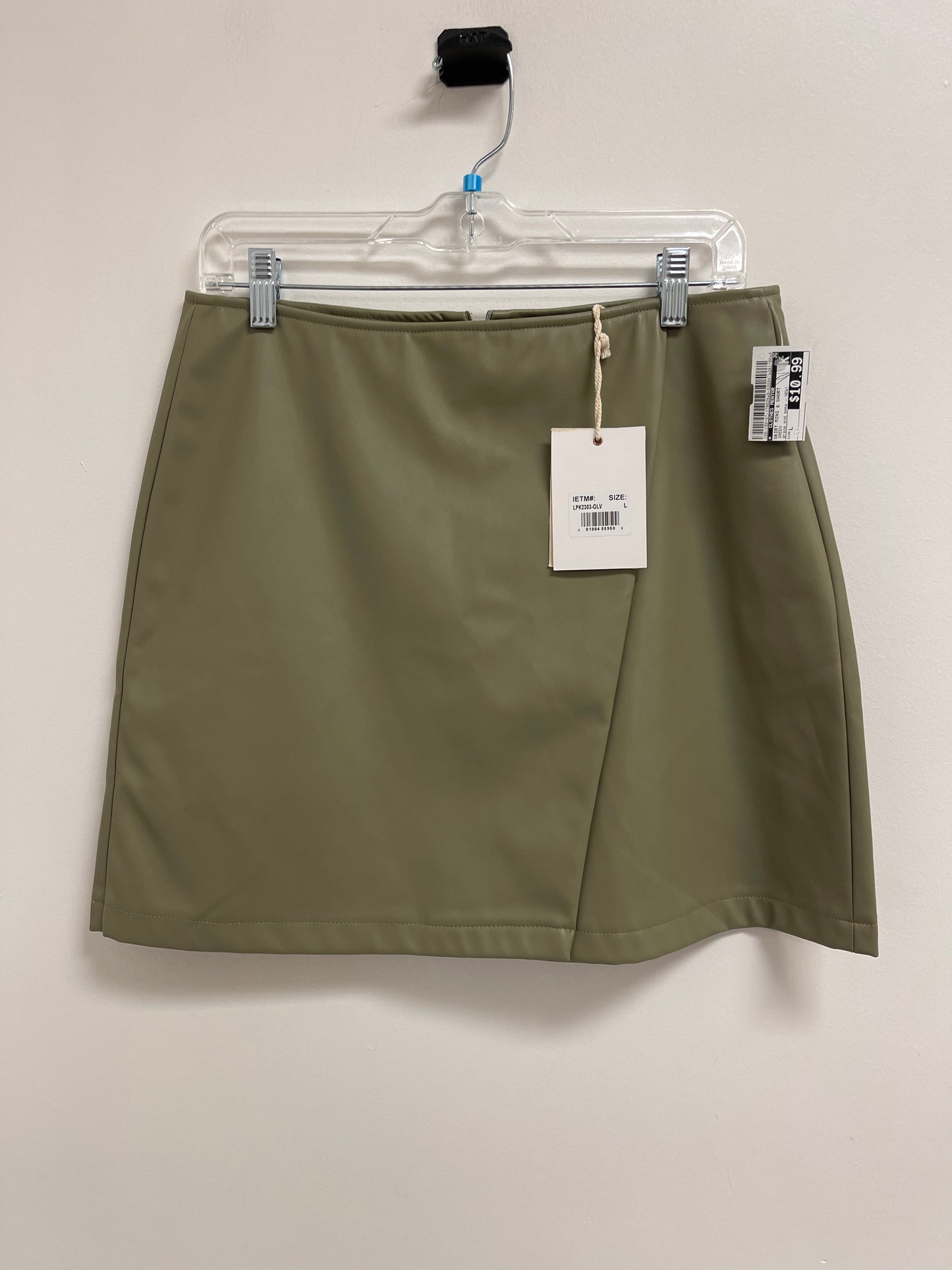 Skirt Mini & Short By Clothes Mentor In Green, Size: L