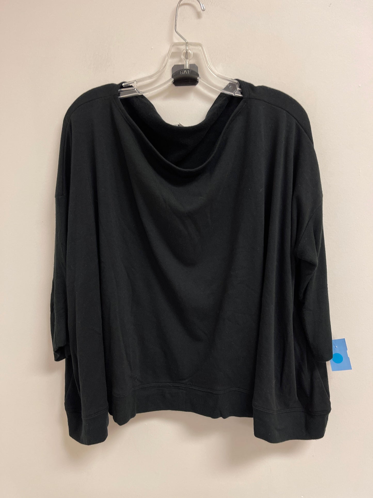 Sweater By Clothes Mentor In Black, Size: M