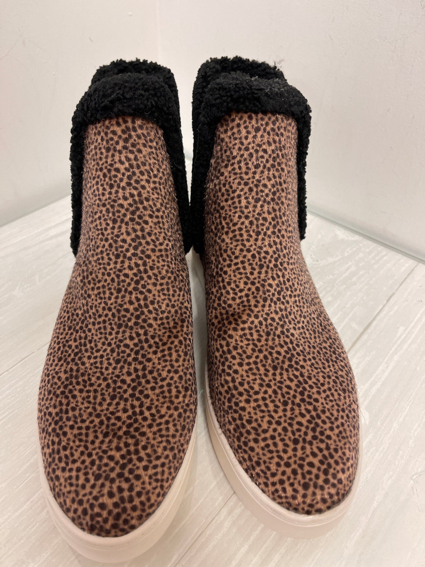 Boots Ankle Flats By New Directions In Animal Print, Size: 9.5