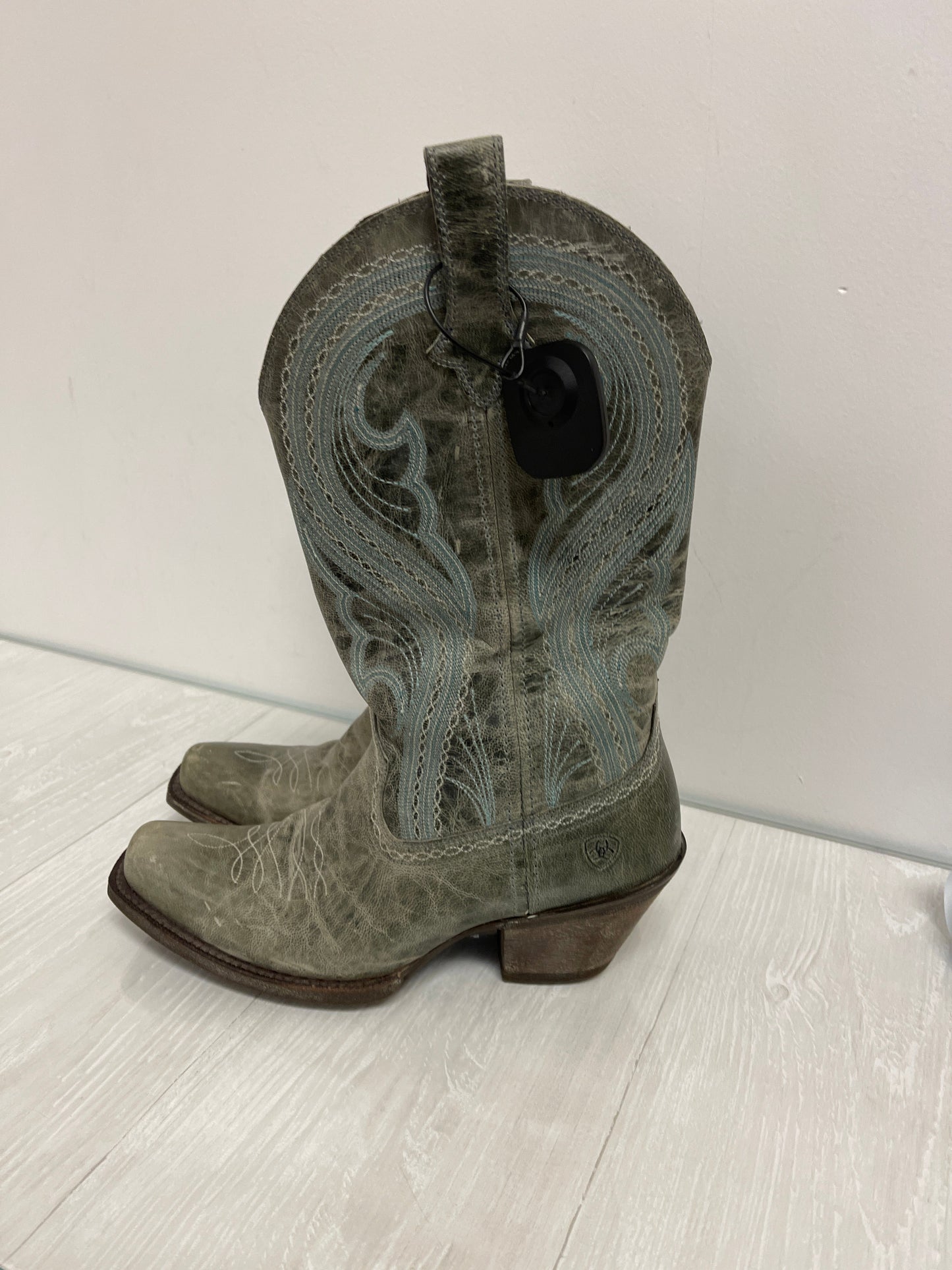 Boots Western By Ariat In Green, Size: 9