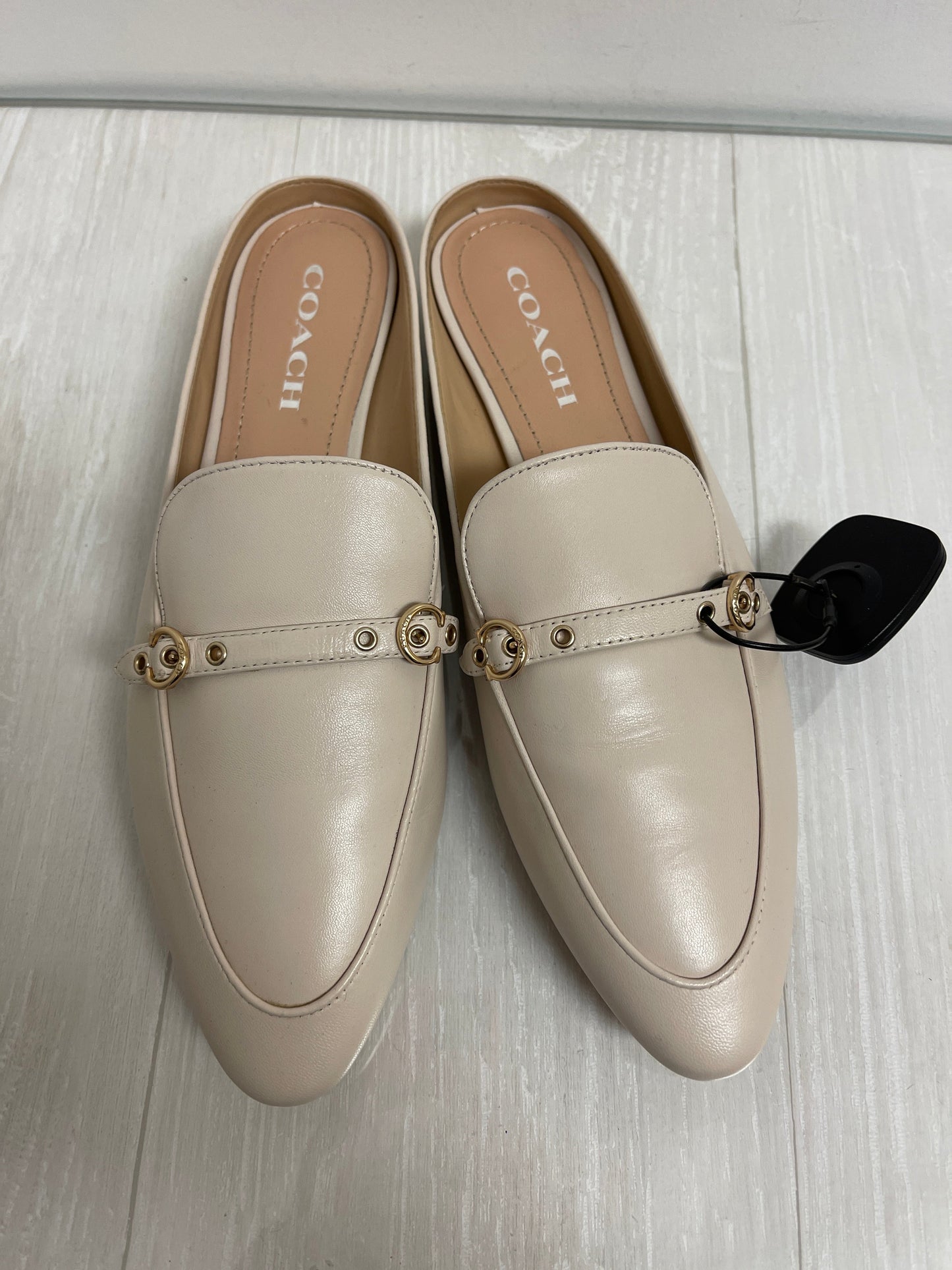 Shoes Designer By Coach In Cream, Size: 9.5