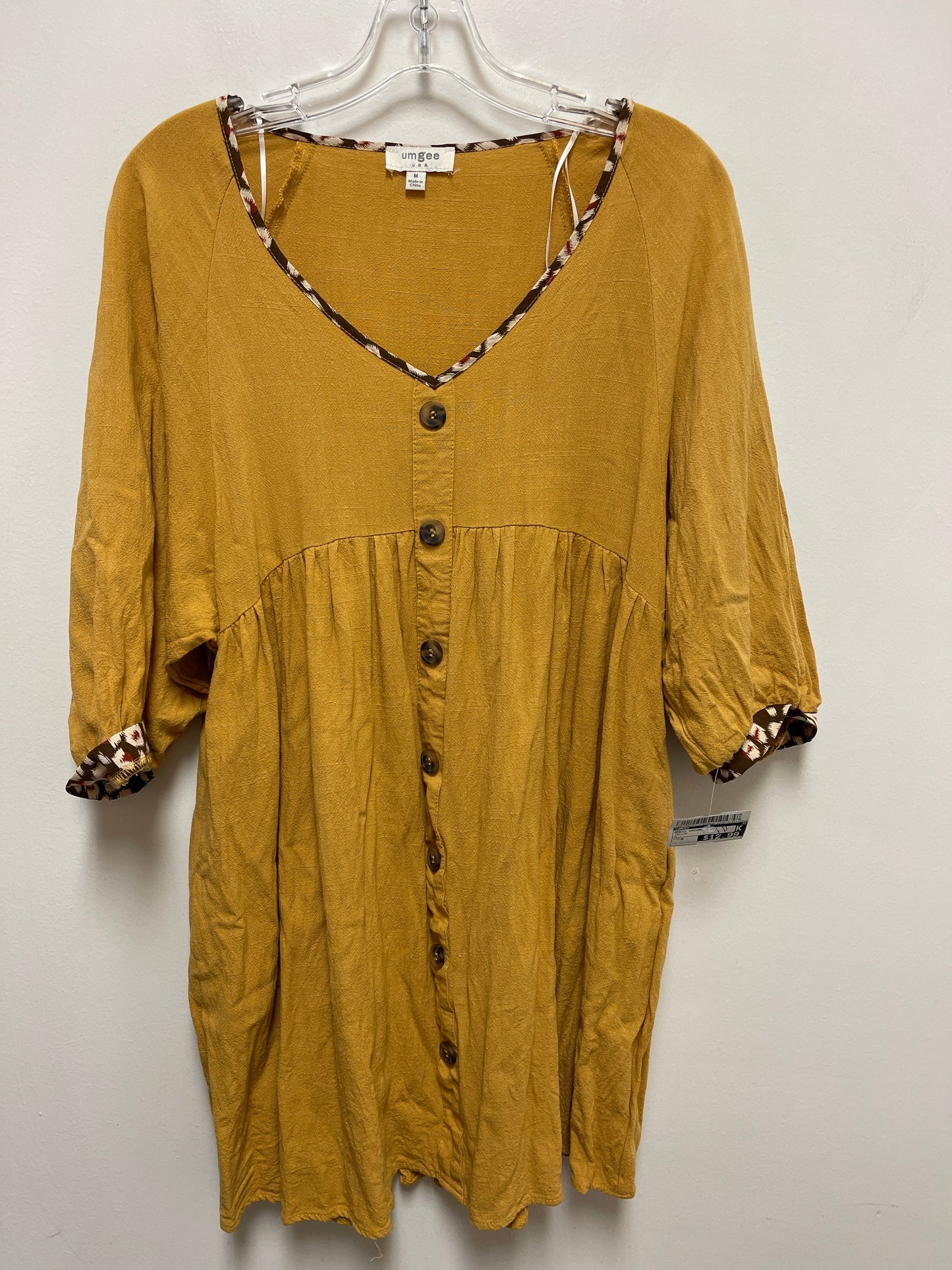 Dress Casual Short By Umgee In Yellow, Size: M