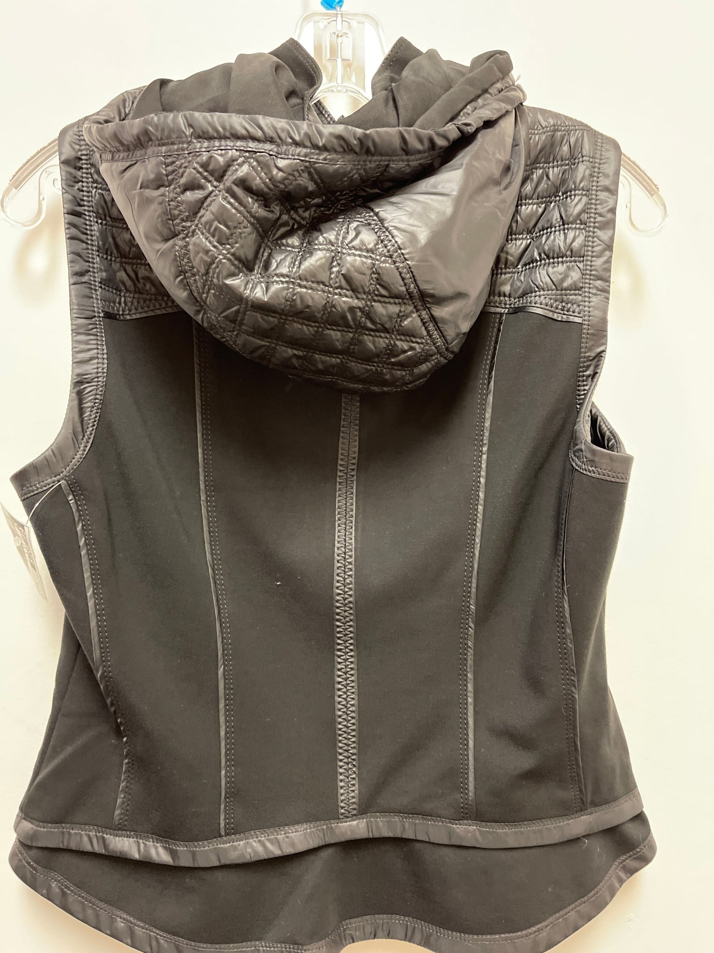 Vest Puffer & Quilted By White House Black Market In Black, Size: S