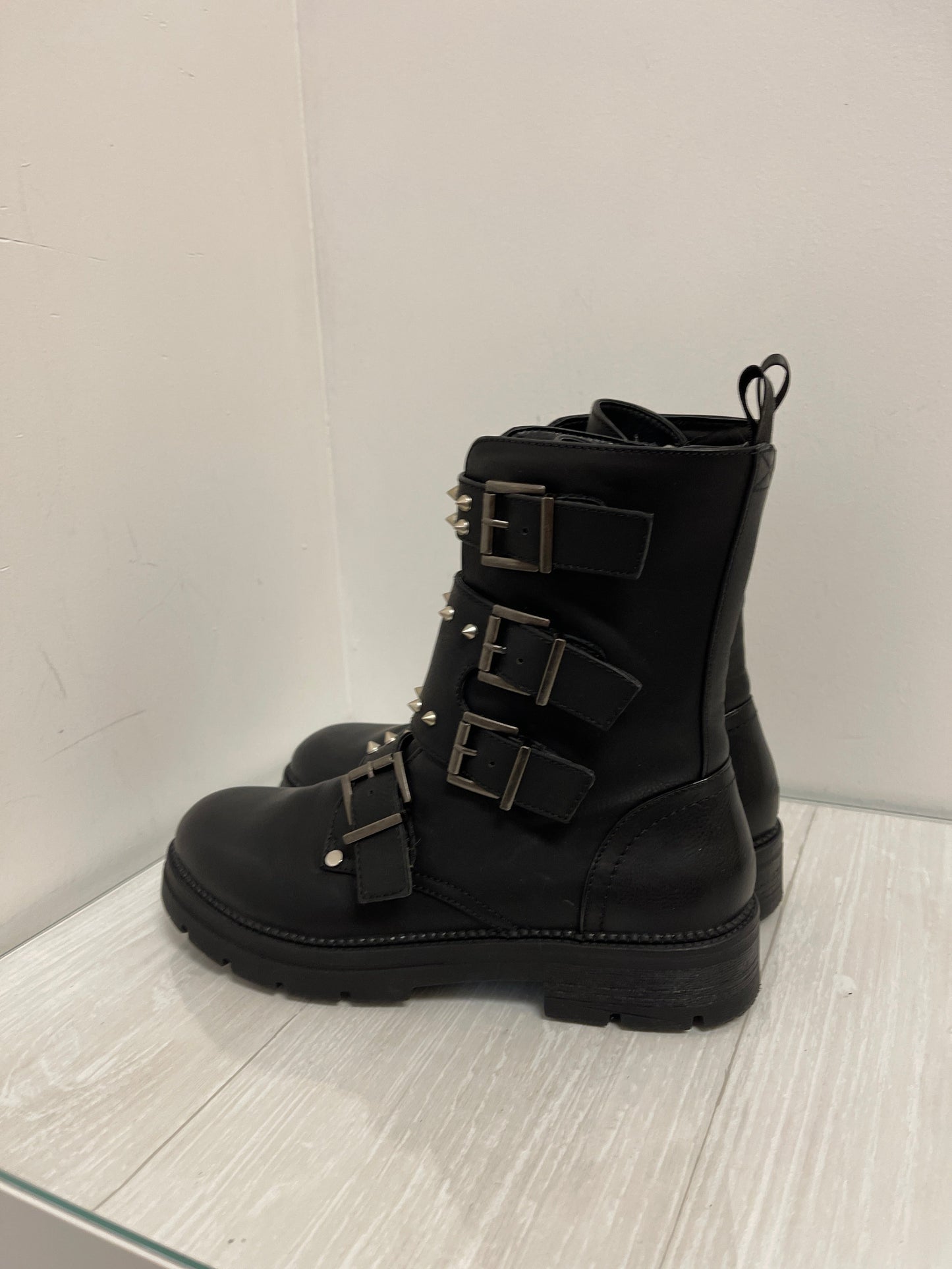 Boots Combat By Steve Madden In Black, Size: 8.5