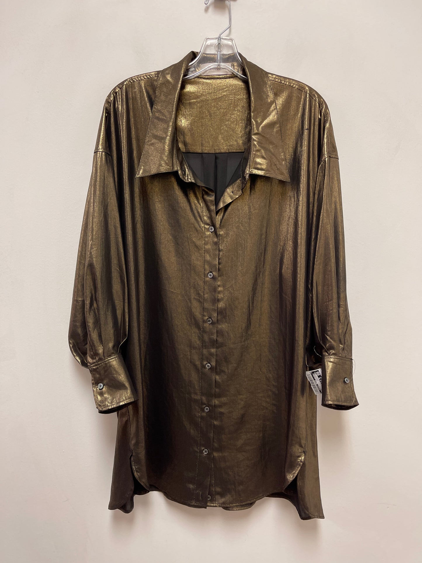 Blouse Long Sleeve By Clothes Mentor In Gold, Size: M