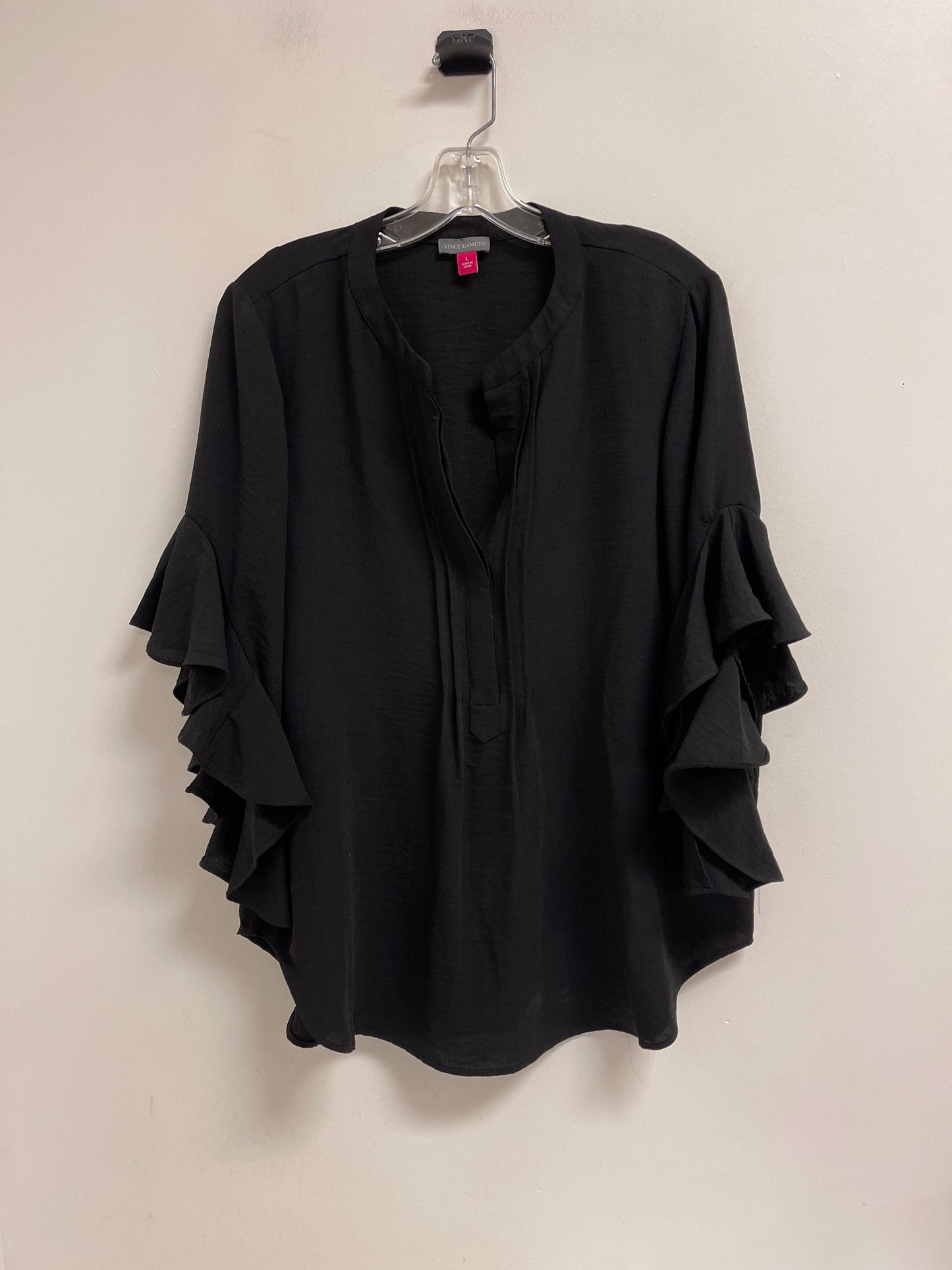 Top Short Sleeve By Vince Camuto In Black, Size: L